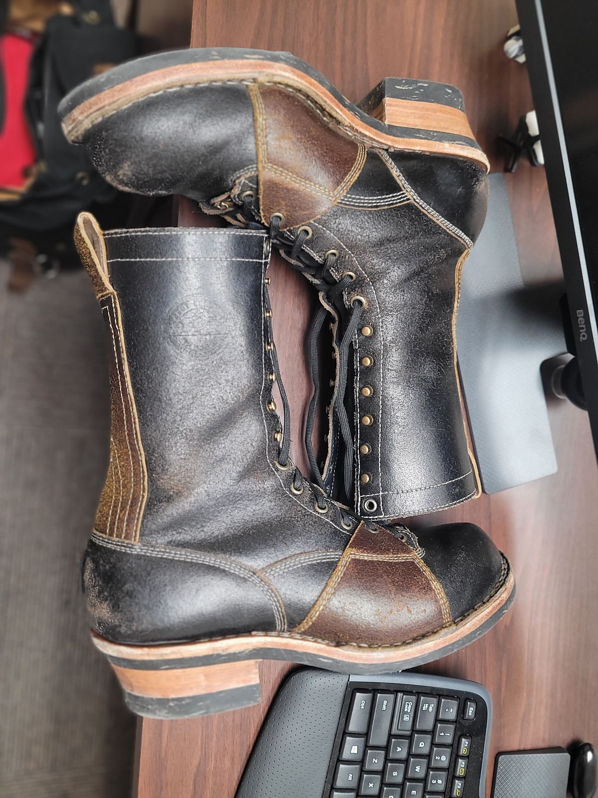 Photo by Schmittworks on December 6, 2024 of the Frank's Boots Lace-To-Toe in Horween Black Waxed Flesh & Horween Cinnamon Waxed Flesh.