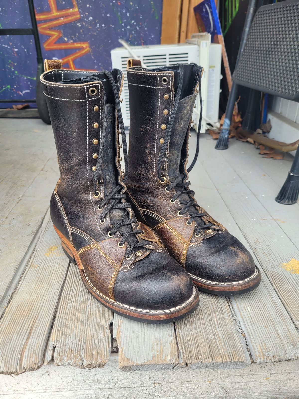 Photo by Schmittworks on March 30, 2025 of the Frank's Boots Lace-To-Toe in Horween Black Waxed Flesh & Horween Cinnamon Waxed Flesh.