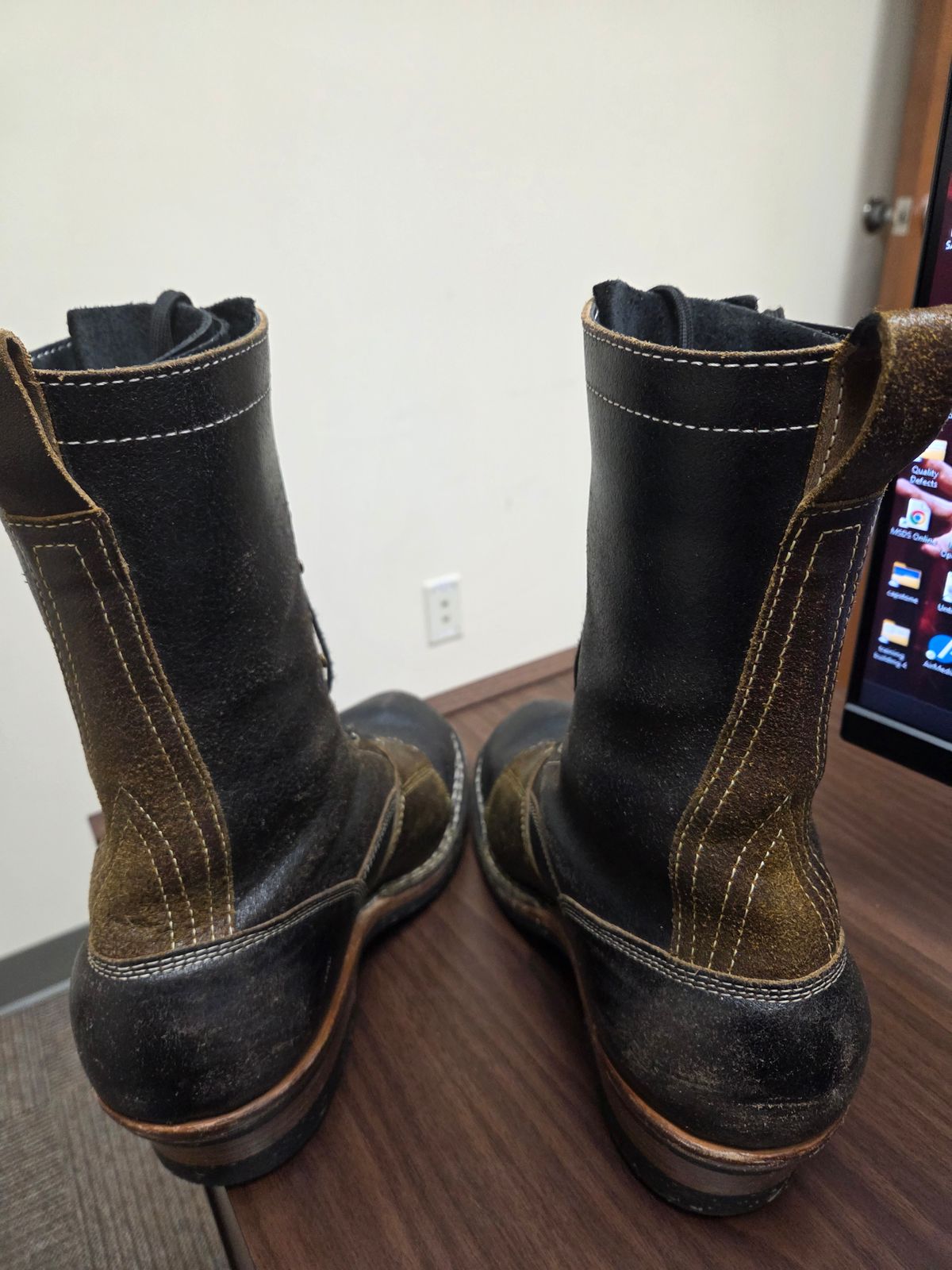 Photo by Schmittworks on July 30, 2025 of the Frank's Boots Lace-To-Toe in Horween Black Waxed Flesh & Horween Cinnamon Waxed Flesh.