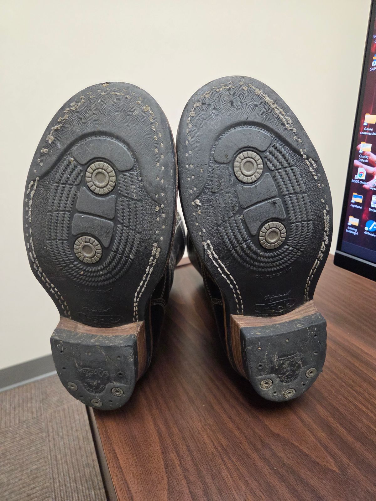 Photo by Schmittworks on July 30, 2025 of the Frank's Boots Lace-To-Toe in Horween Black Waxed Flesh & Horween Cinnamon Waxed Flesh.