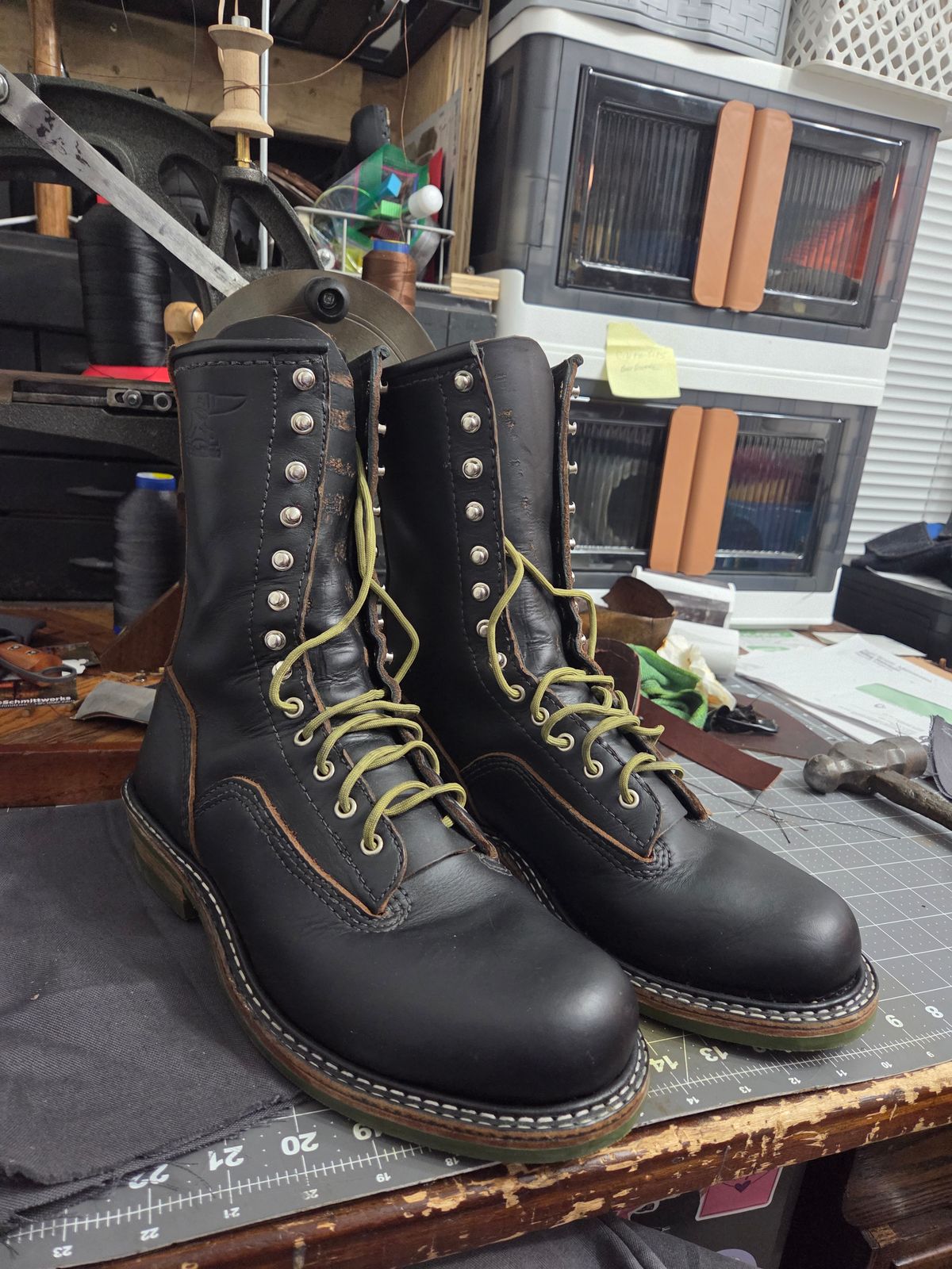 Photo by Schmittworks on October 2, 2025 of the Schmittworks Sw919 in Canyon Black By Sb Foot.