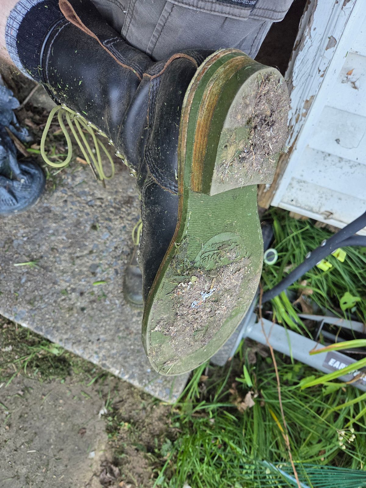 Photo by Schmittworks on October 5, 2025 of the Schmittworks Sw919 in Canyon Black By Sb Foot.