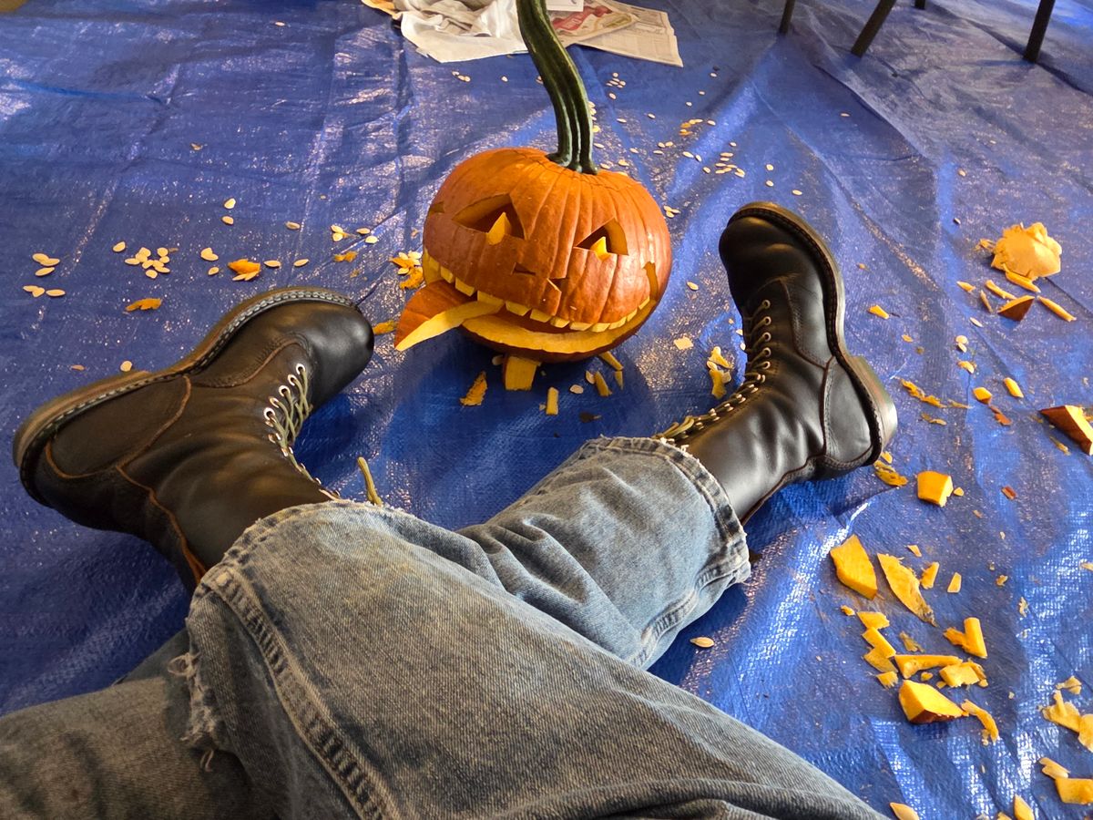 Photo by Schmittworks on October 25, 2025 of the Schmittworks Sw919 in Canyon Black By Sb Foot.