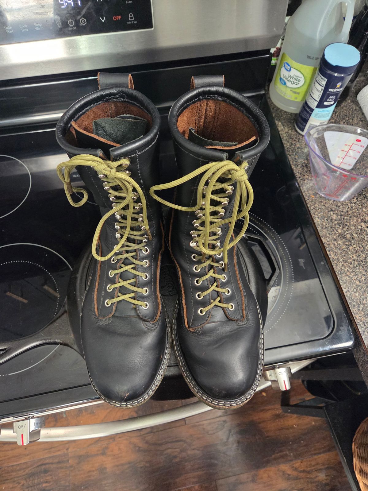 Photo by Schmittworks on November 1, 2025 of the Schmittworks Sw919 in Canyon Black By Sb Foot.