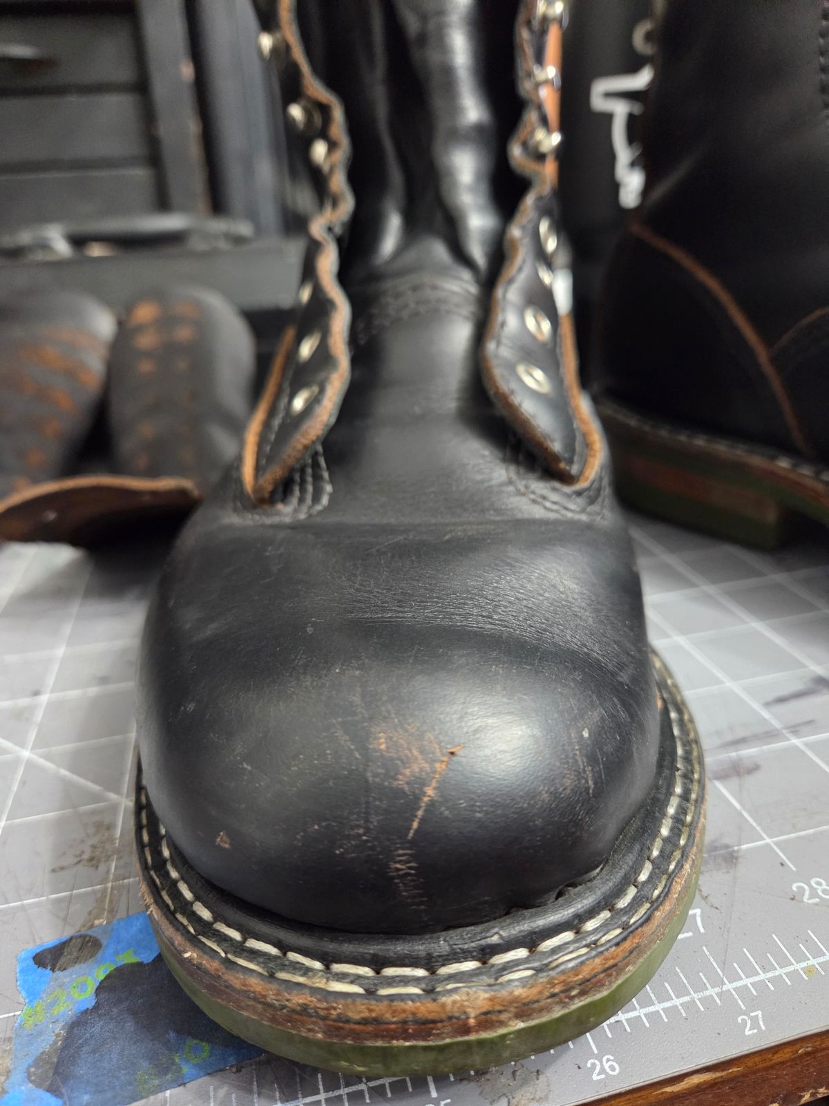 Photo by Schmittworks on November 9, 2025 of the Schmittworks Sw919 in Canyon Black By Sb Foot.