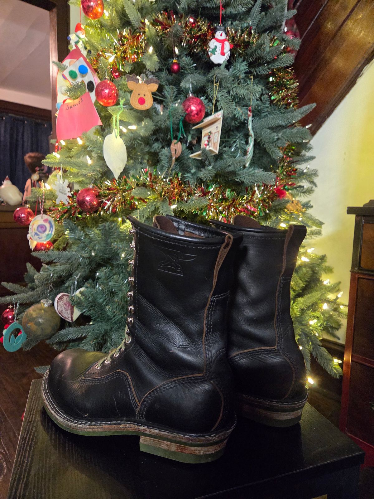 Photo by Schmittworks on December 2, 2025 of the Schmittworks Sw919 in Canyon Black By Sb Foot.