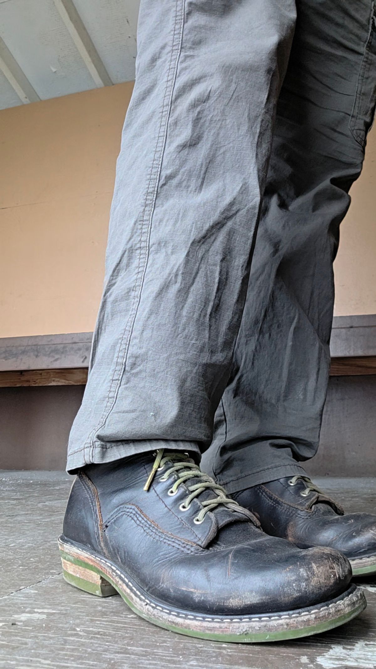 Photo by Schmittworks on April 2, 2026 of the Schmittworks Sw919 in Canyon Black By Sb Foot.