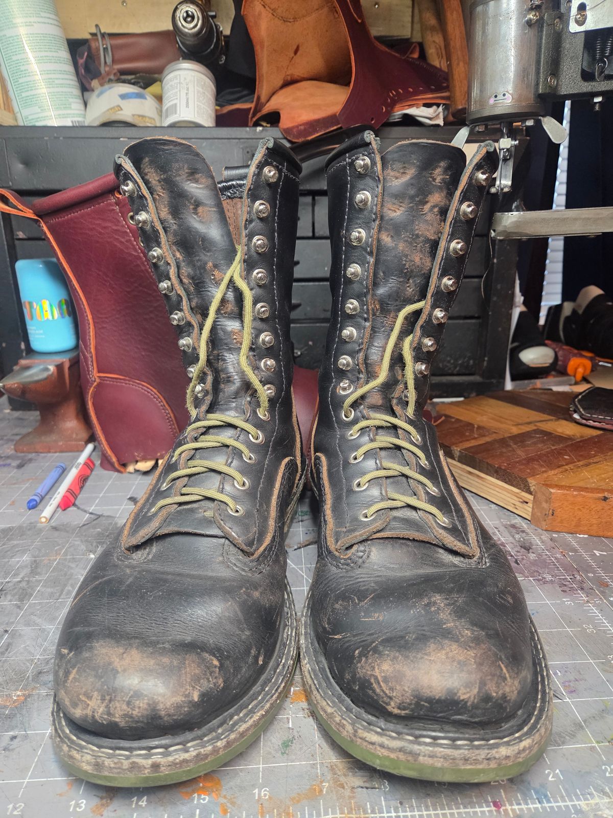 Photo by Schmittworks on April 2, 2026 of the Schmittworks Sw919 in Canyon Black By Sb Foot.