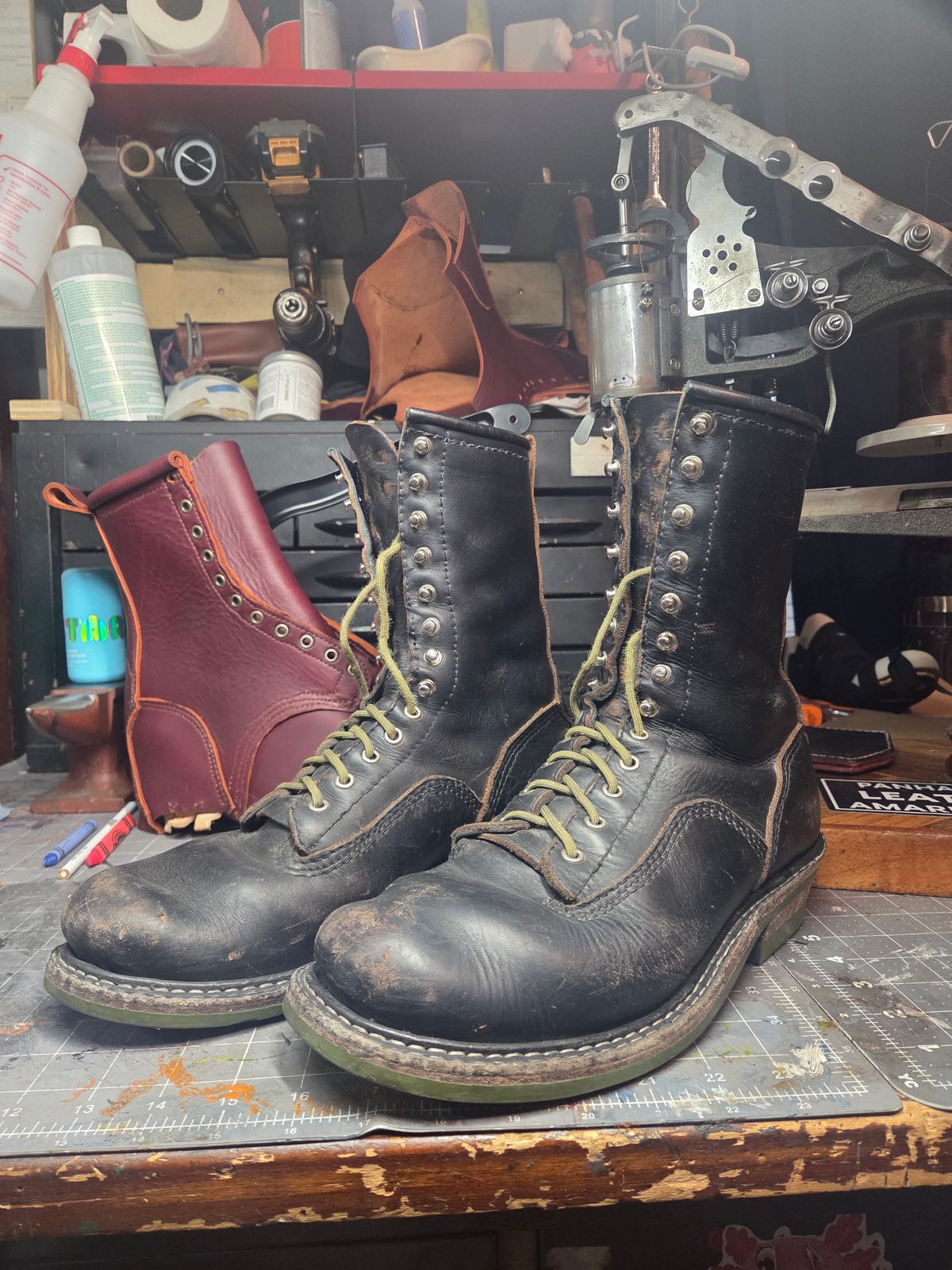 Photo by Schmittworks on April 2, 2026 of the Schmittworks Sw919 in Canyon Black By Sb Foot.