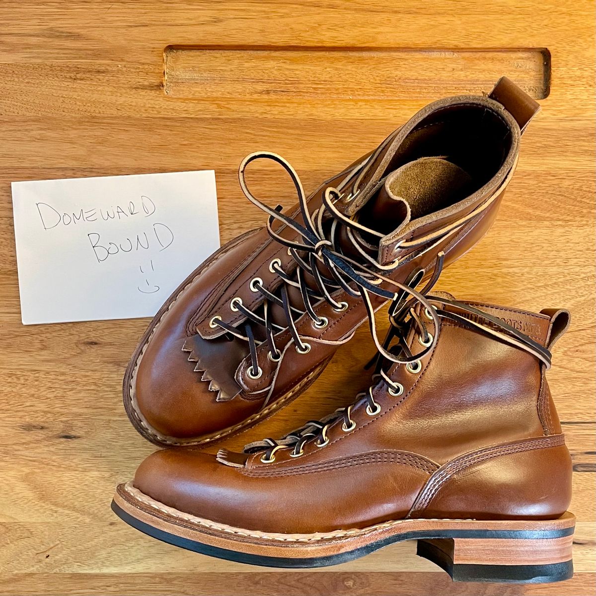 Photo by leumas on October 1, 2023 of the White's x Division Road LTT Lineman 350 in Horween British Tan Chromexcel.