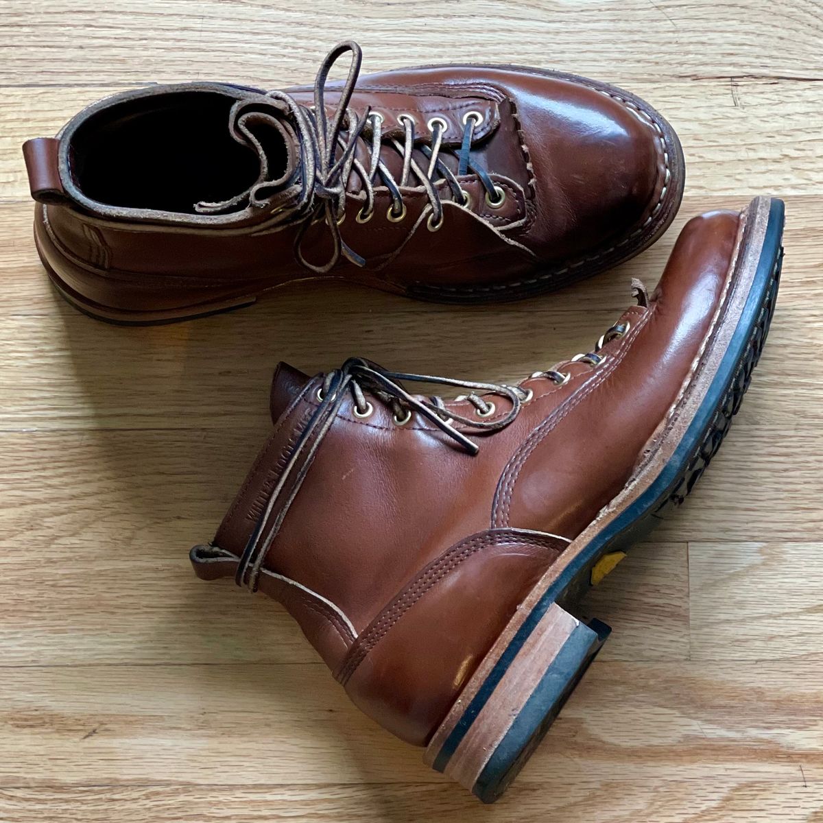 Photo by leumas on December 4, 2023 of the White's x Division Road LTT Lineman 350 in Horween British Tan Chromexcel.