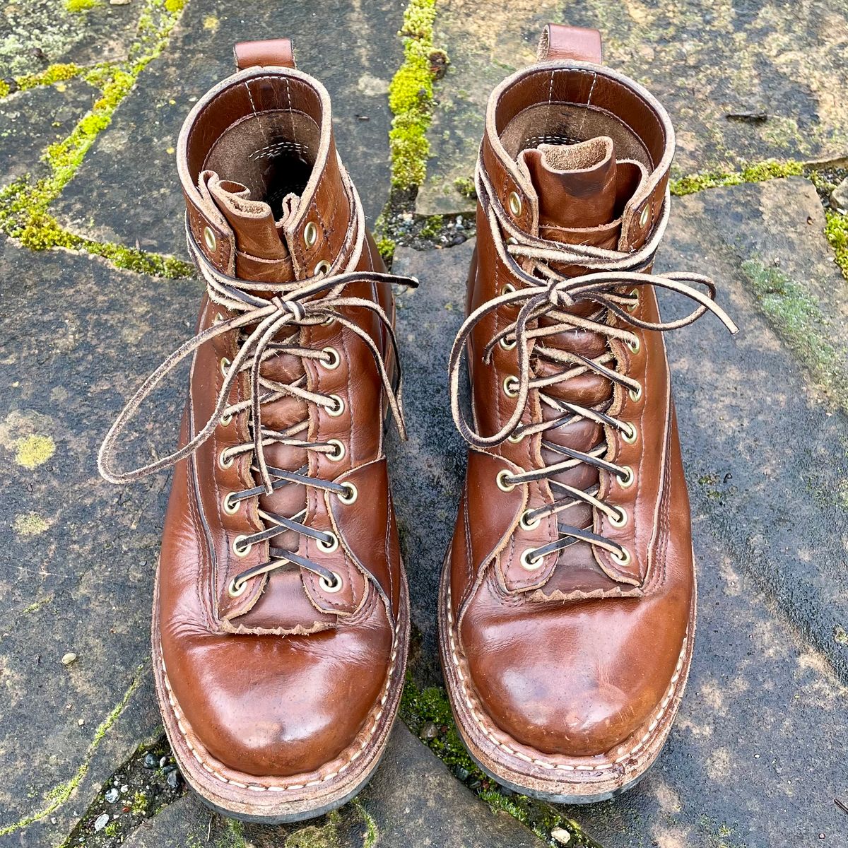 Photo by leumas on March 5, 2024 of the White's x Division Road LTT Lineman 350 in Horween British Tan Chromexcel.