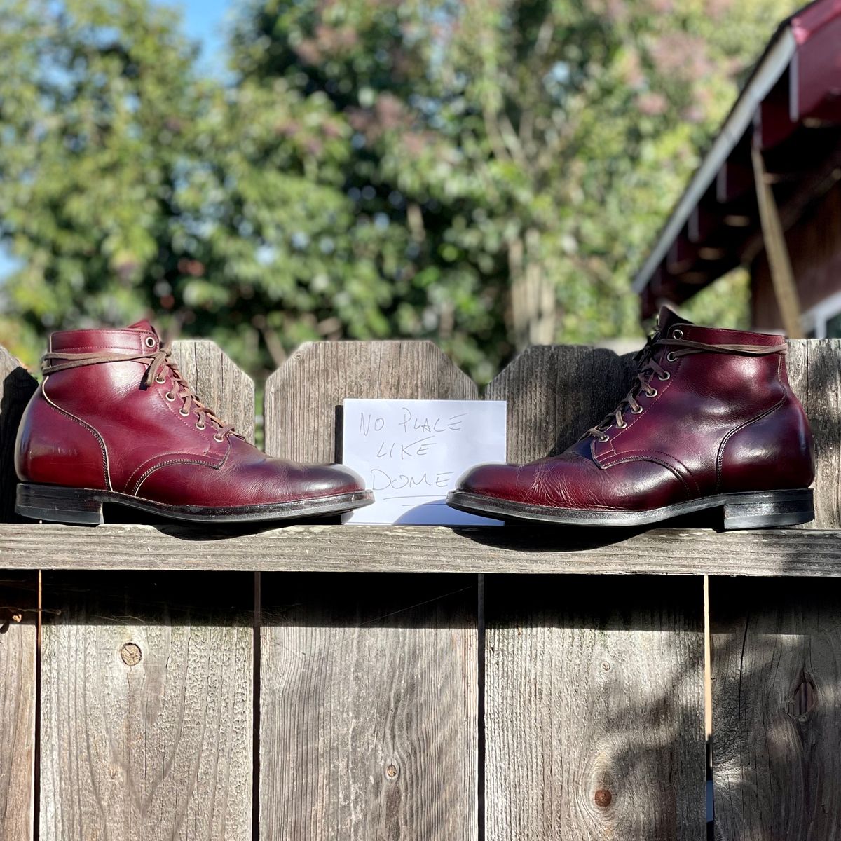 Photo by leumas on November 4, 2022 of the Viberg Service Boot in Horween Color 8 Chromexcel.