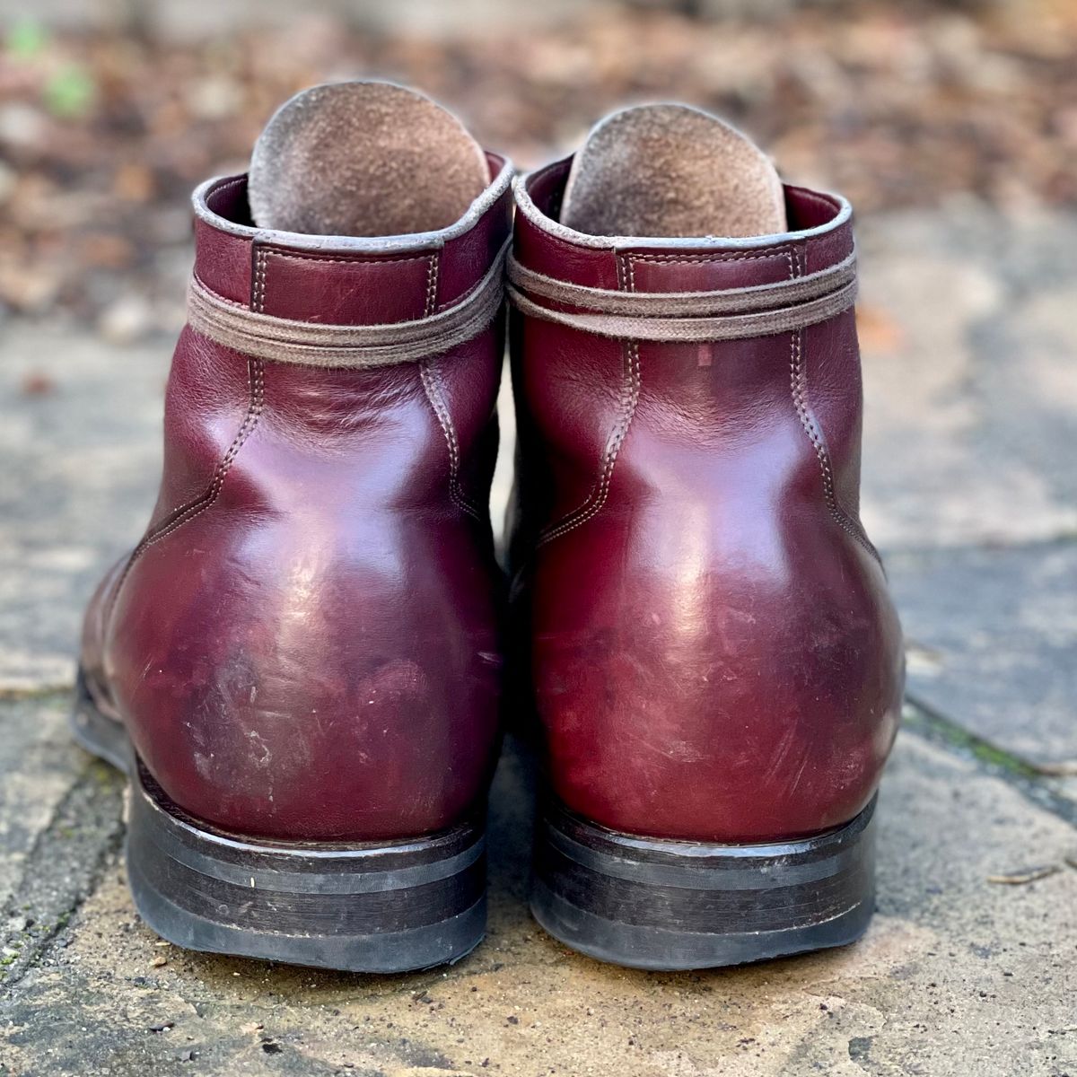Photo by leumas on December 4, 2022 of the Viberg Service Boot in Horween Color 8 Chromexcel.