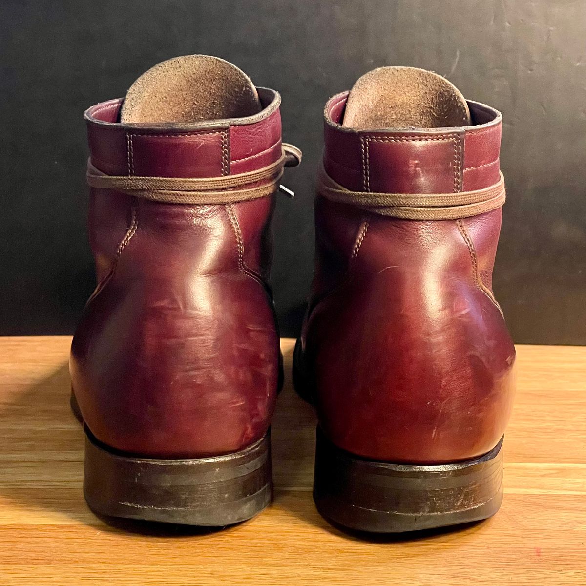 Photo by leumas on February 5, 2023 of the Viberg Service Boot in Horween Color 8 Chromexcel.