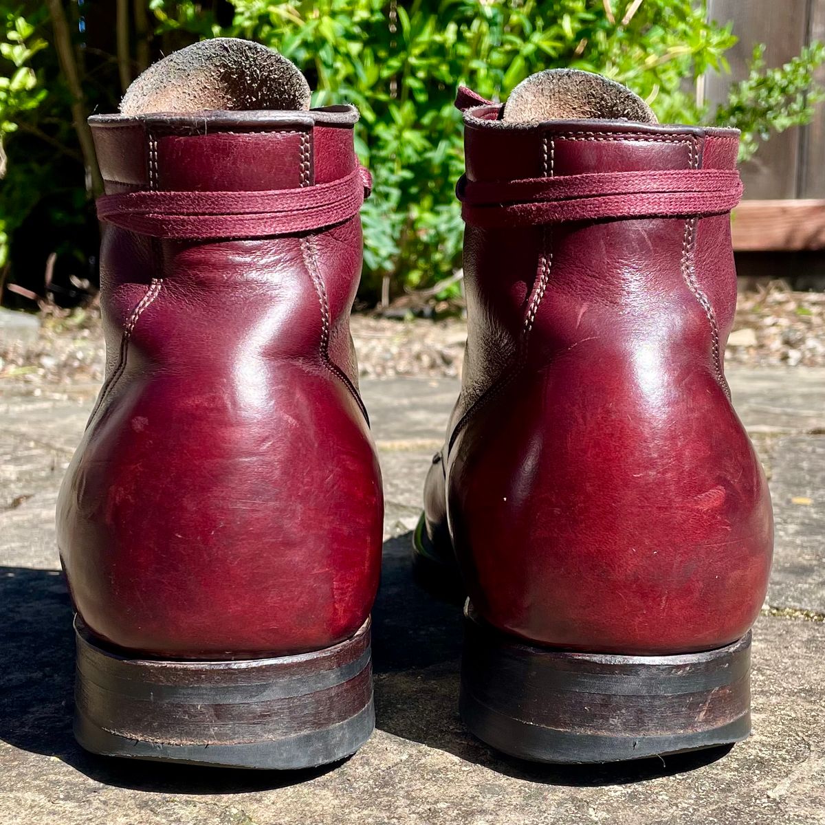 Photo by leumas on April 3, 2023 of the Viberg Service Boot in Horween Color 8 Chromexcel.