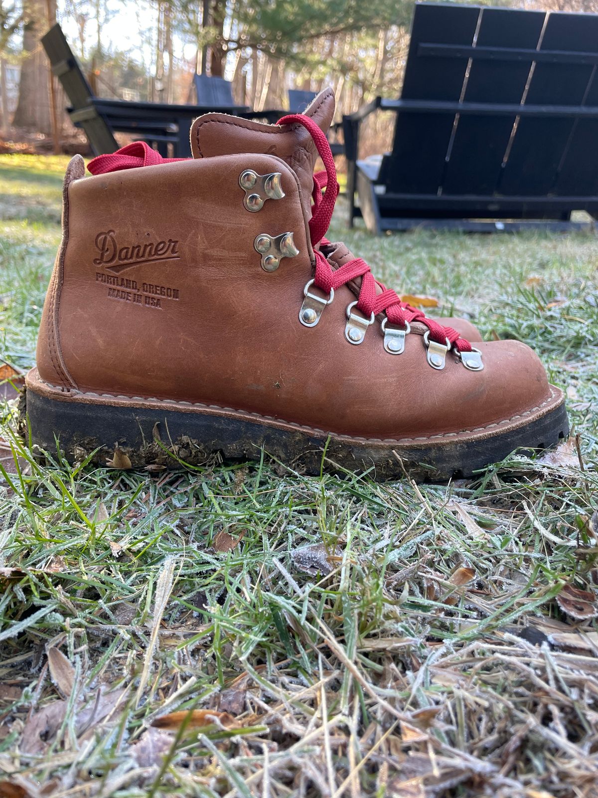 Photo by sarquat on December 5, 2022 of the Danner Mountain Light in Cascade Clovis Full Grain.