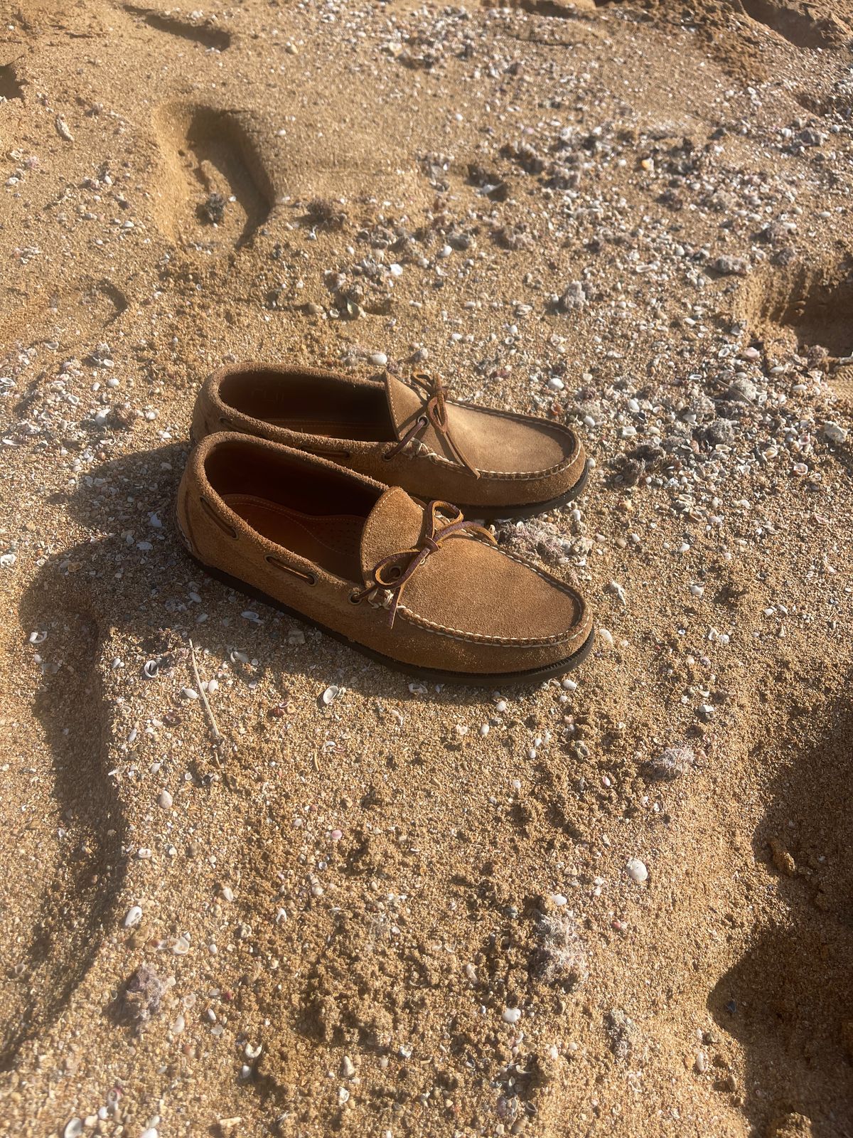 Photo by MRivera4396 on May 12, 2025 of the Oak Street Bootmakers Camp Moc in Horween Natural Chromexcel Roughout.