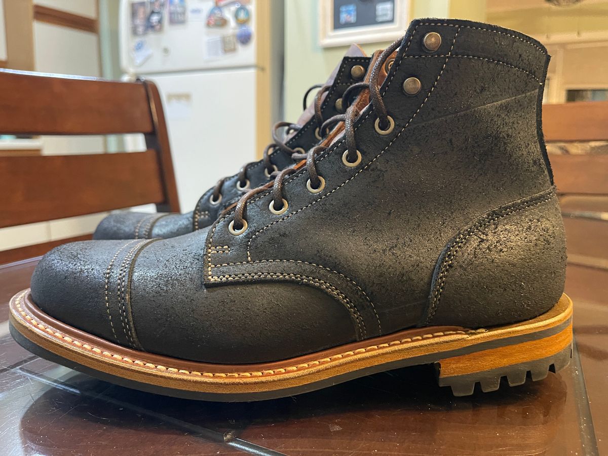 Photo by MRivera4396 on December 31, 2024 of the Truman Cap Toe Boot in Black Oiled Roughout.