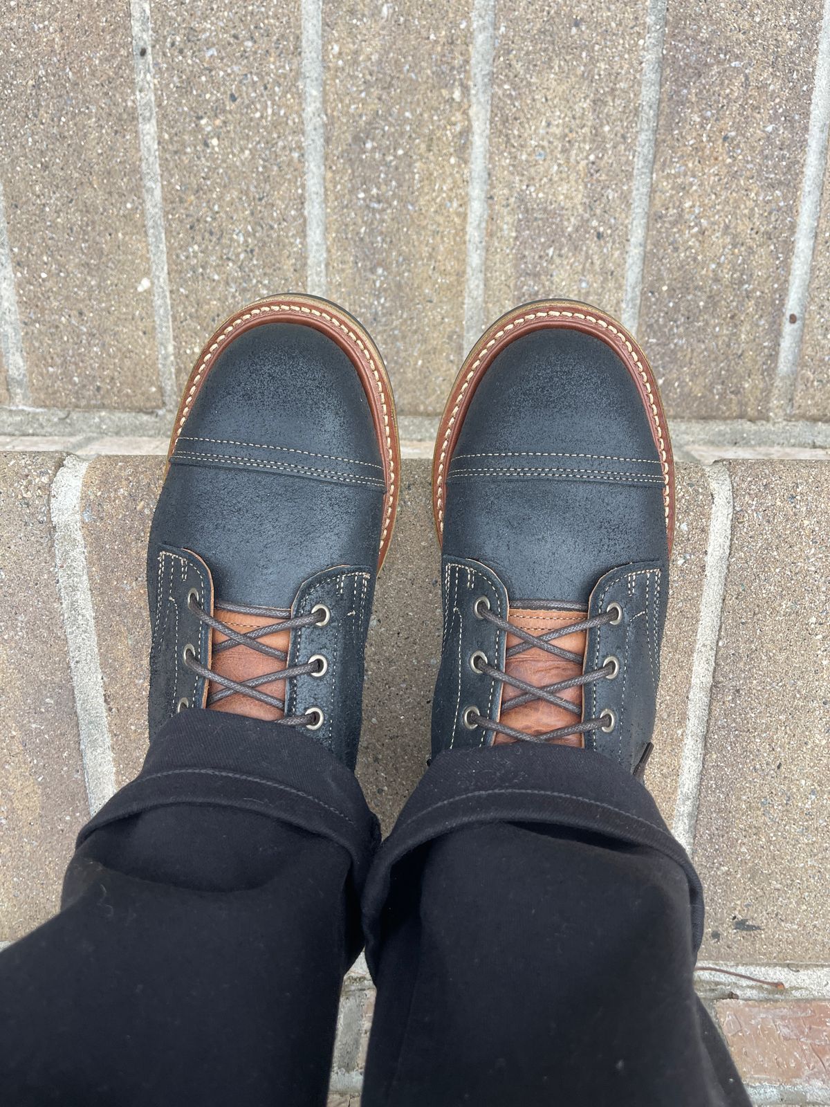 Photo by MRivera4396 on January 1, 2025 of the Truman Cap Toe Boot in Black Oiled Roughout.