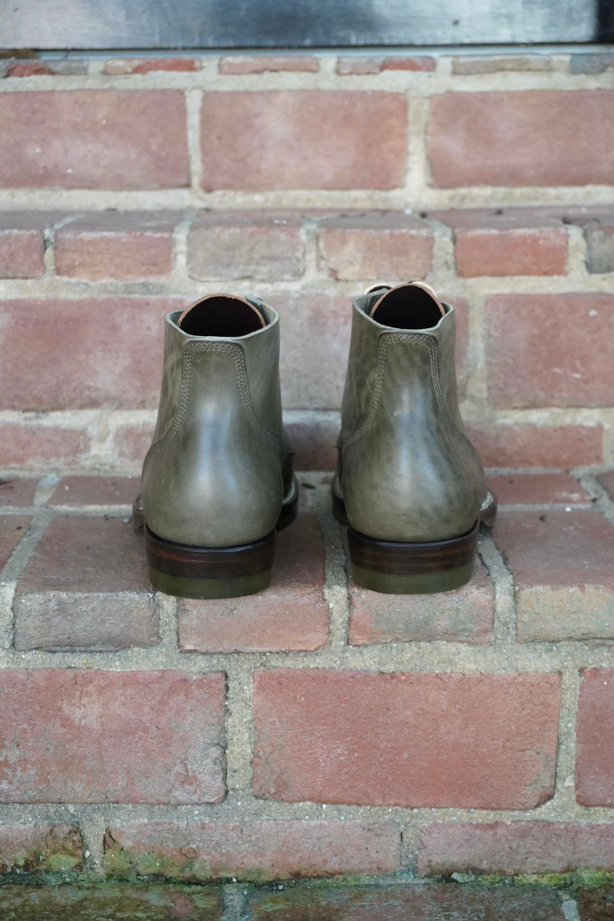 Photo by drew_altizer on October 2, 2023 of the NF Bootmaker Milton Boot in Maryam Waxy Salvia Horsebutt.