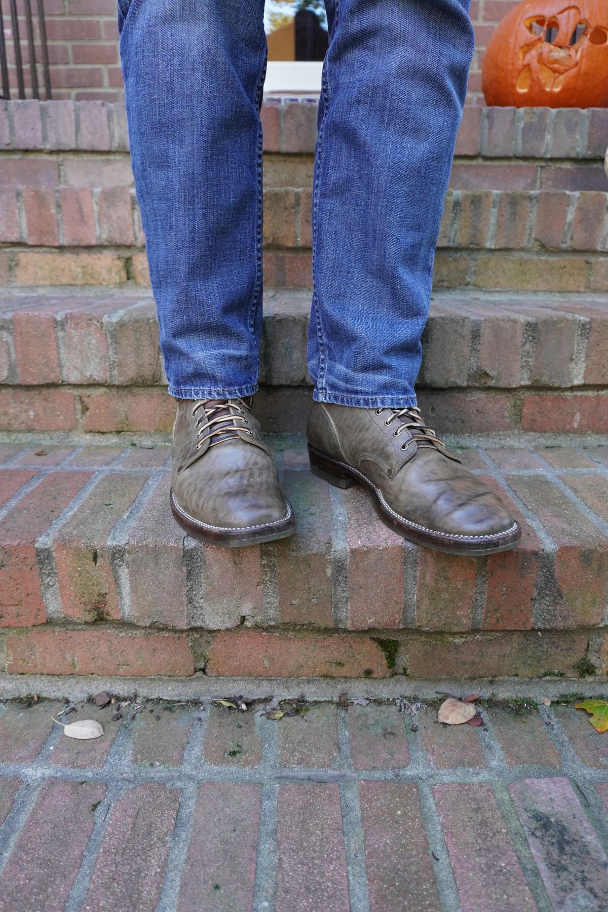 Photo by drew_altizer on November 3, 2023 of the NF Bootmaker Milton Boot in Maryam Waxy Salvia Horsebutt.