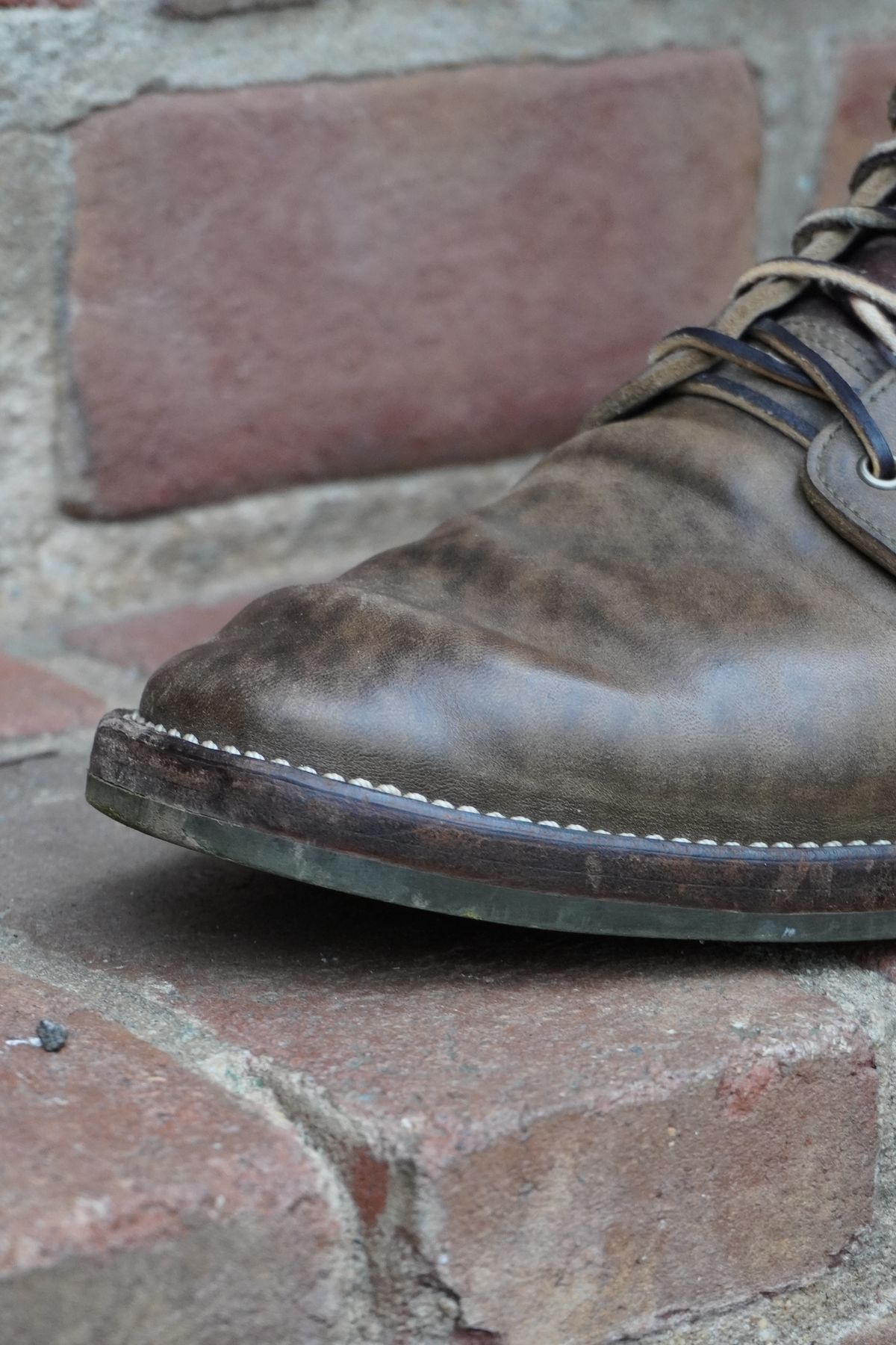 Photo by drew_altizer on January 1, 2024 of the NF Bootmaker Milton Boot in Maryam Waxy Salvia Horsebutt.