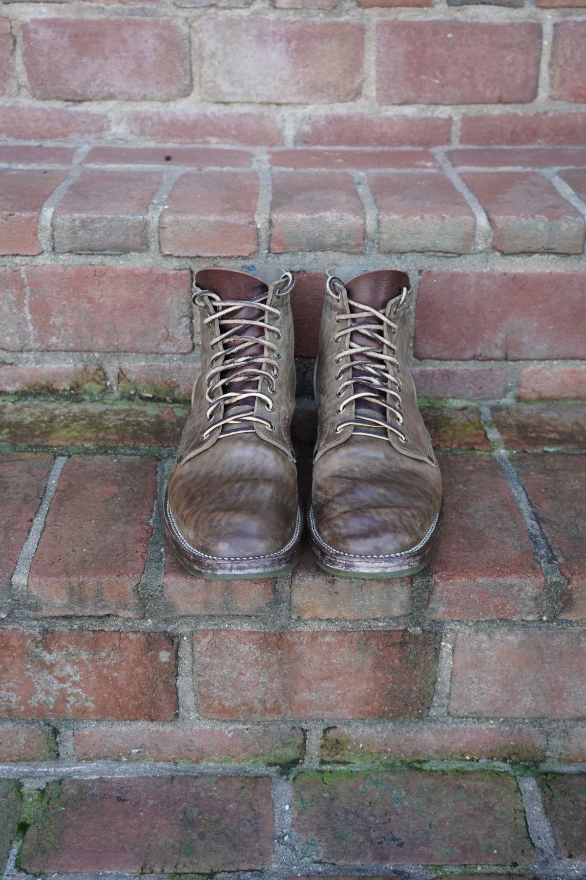 Photo by drew_altizer on February 1, 2024 of the NF Bootmaker Milton Boot in Maryam Waxy Salvia Horsebutt.
