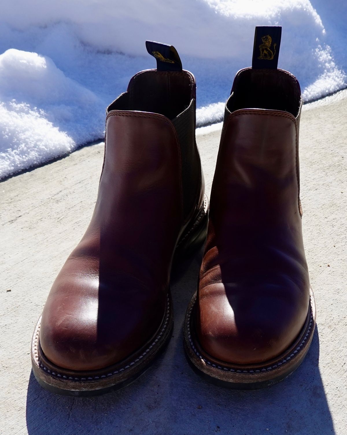 Photo by ELP on February 4, 2024 of the John Lofgren Chelsea Boots in Horween Timber Chromexcel.