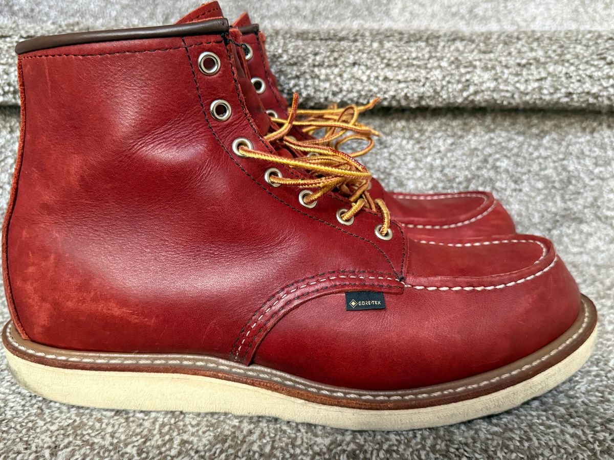 Photo by burrinboots on November 2, 2025 of the Red Wing 6-Inch Classic Moc in S.B. Foot Russet Taos.