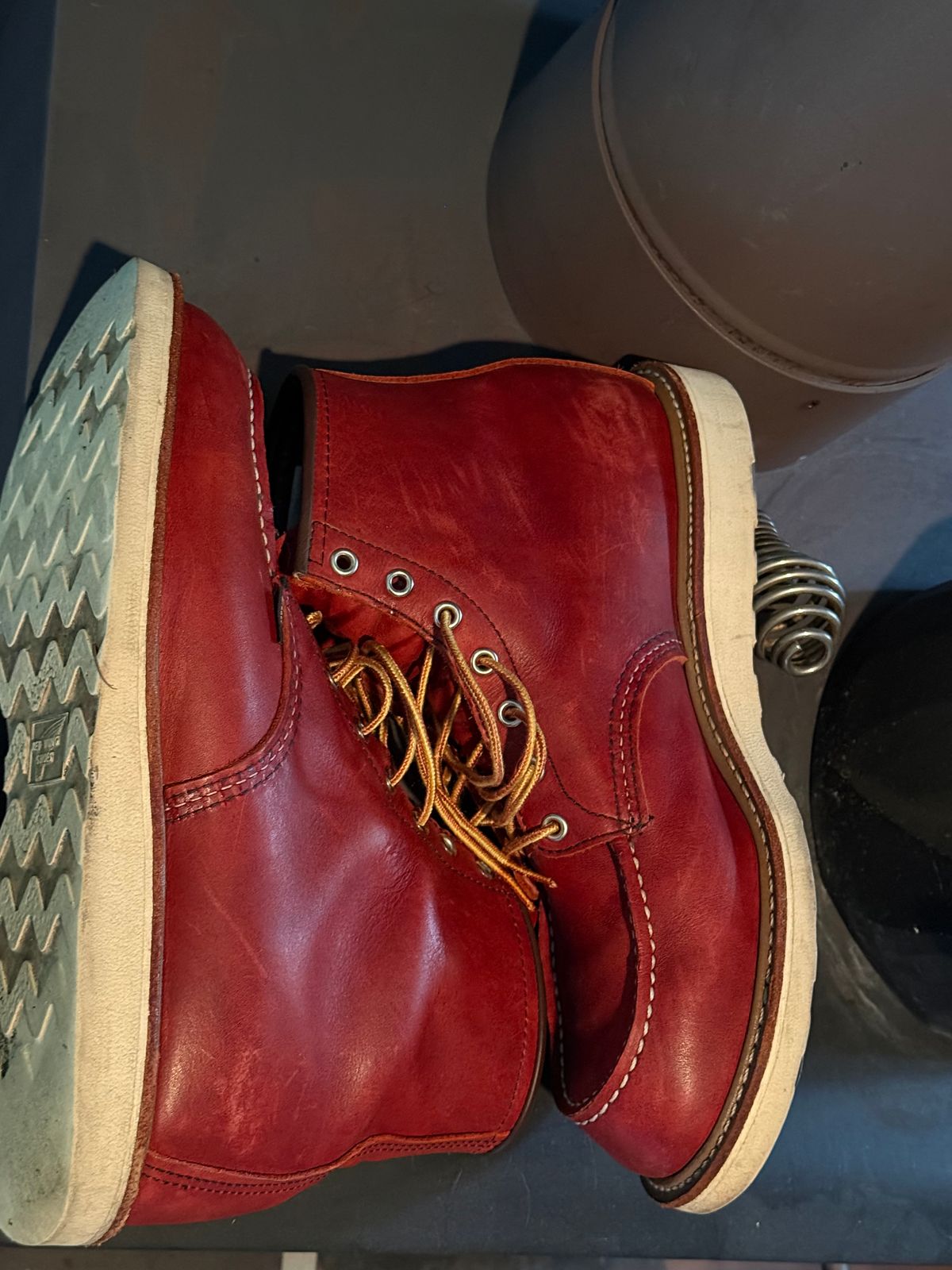 Photo by burrinboots on January 3, 2026 of the Red Wing 6-Inch Classic Moc in S.B. Foot Russet Taos.