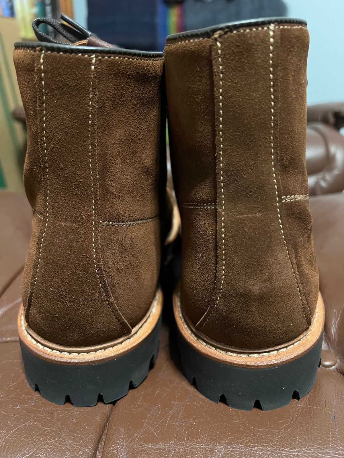 Photo by burrinboots on November 1, 2023 of the Allen Edmonds Freeport in Snuff Brown Suede.