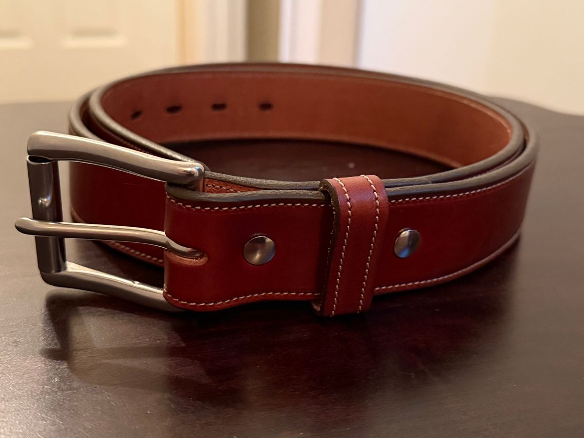 Photo by burrinboots on January 3, 2026 of the Hanks Belts The Canyon in English Bridle.