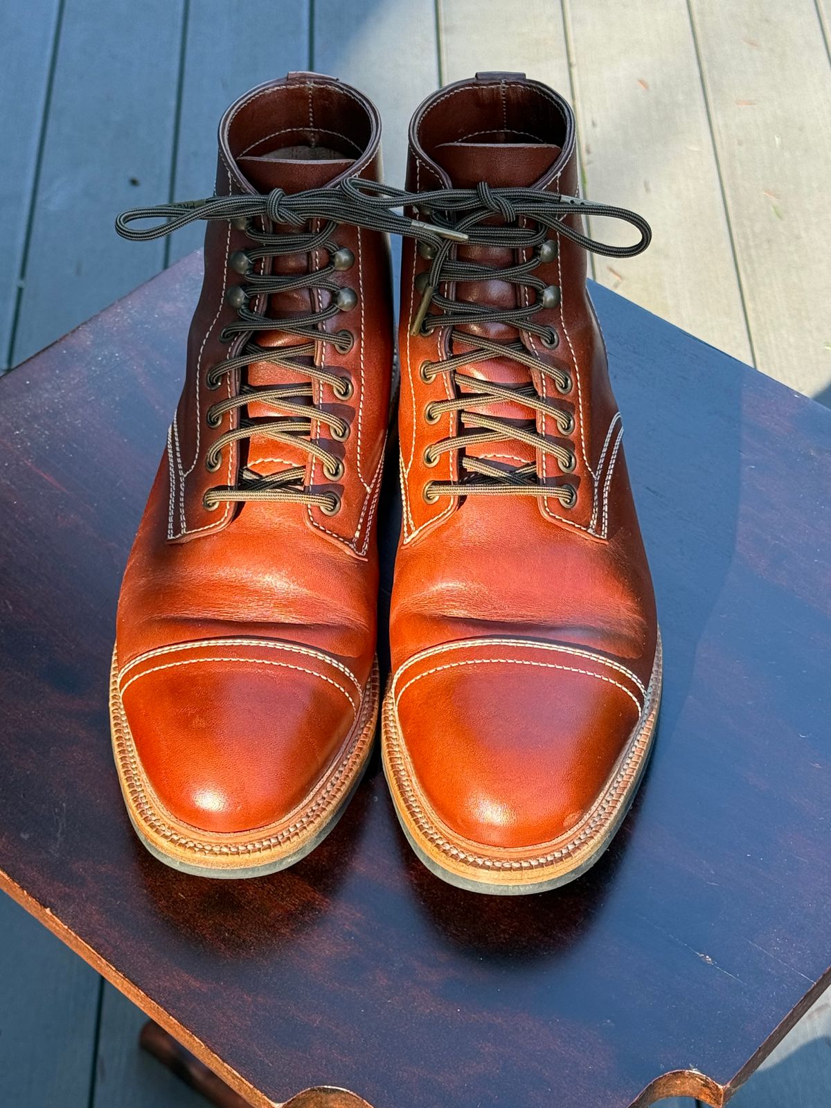 Photo by burrinboots on January 3, 2026 of the Parkhurst The Richmond in Maryam Bruciato TPR Horsebutt.