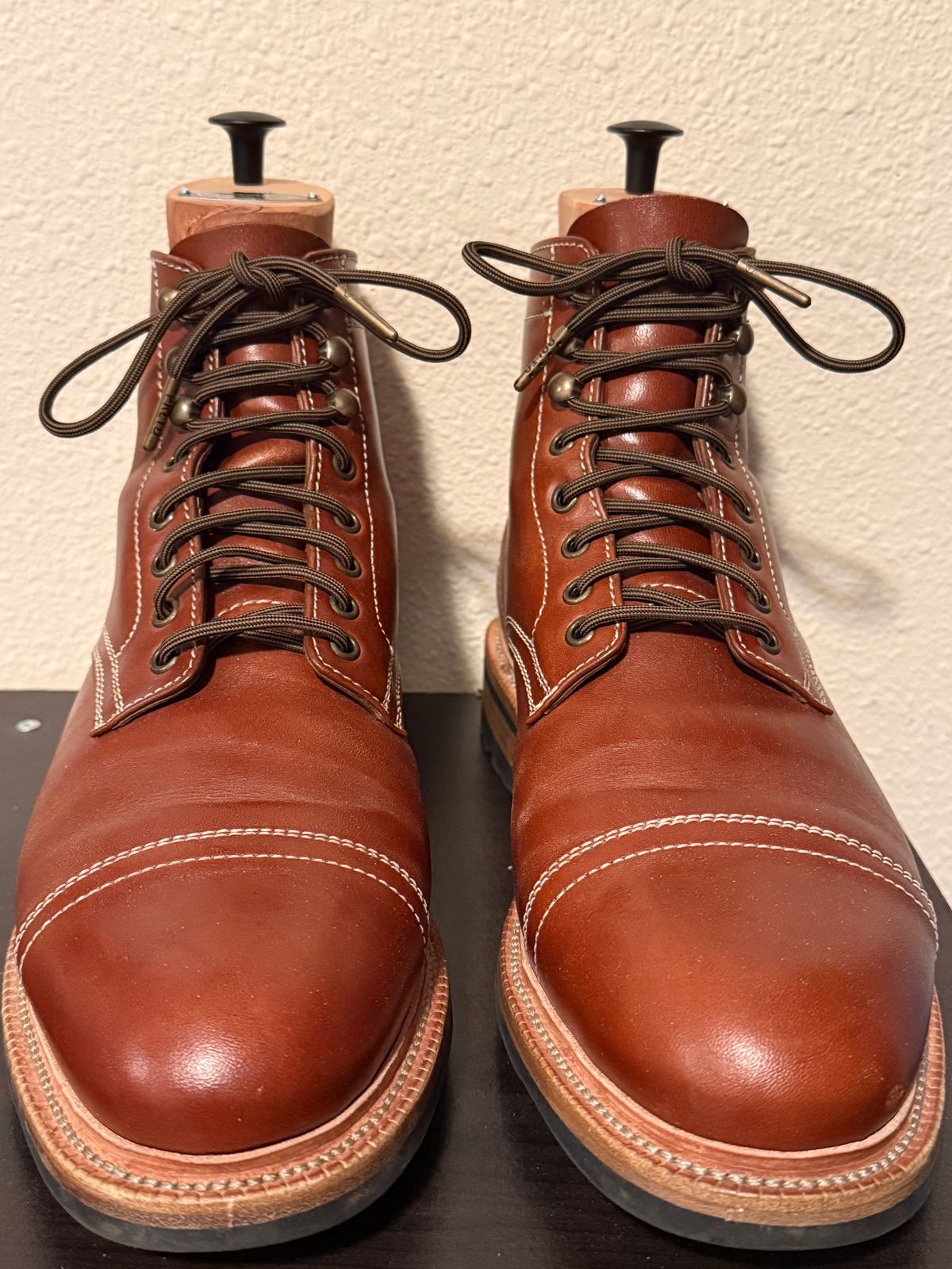 Photo by burrinboots on February 3, 2026 of the Parkhurst The Richmond in Maryam Bruciato TPR Horsebutt.