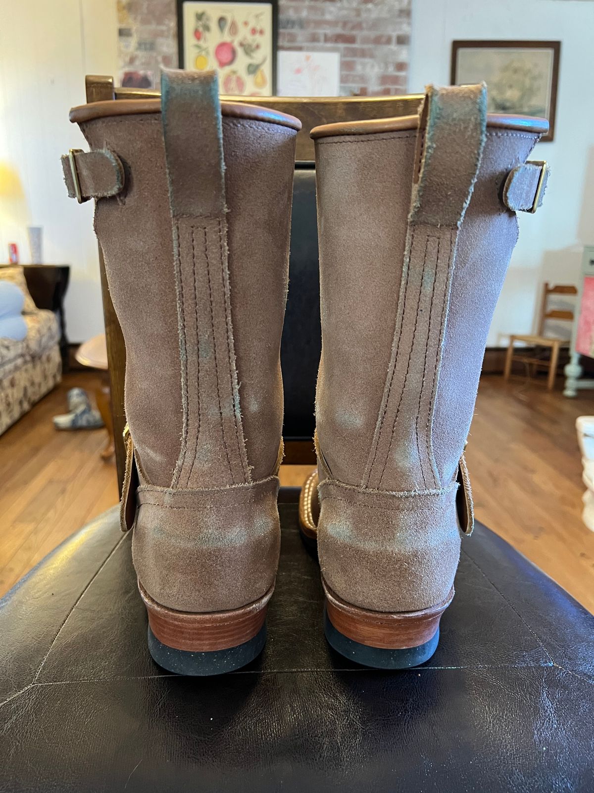 Photo by Ferachi on December 1, 2025 of the Nicks Brakeman in Seidel 1964 Tan Roughout.