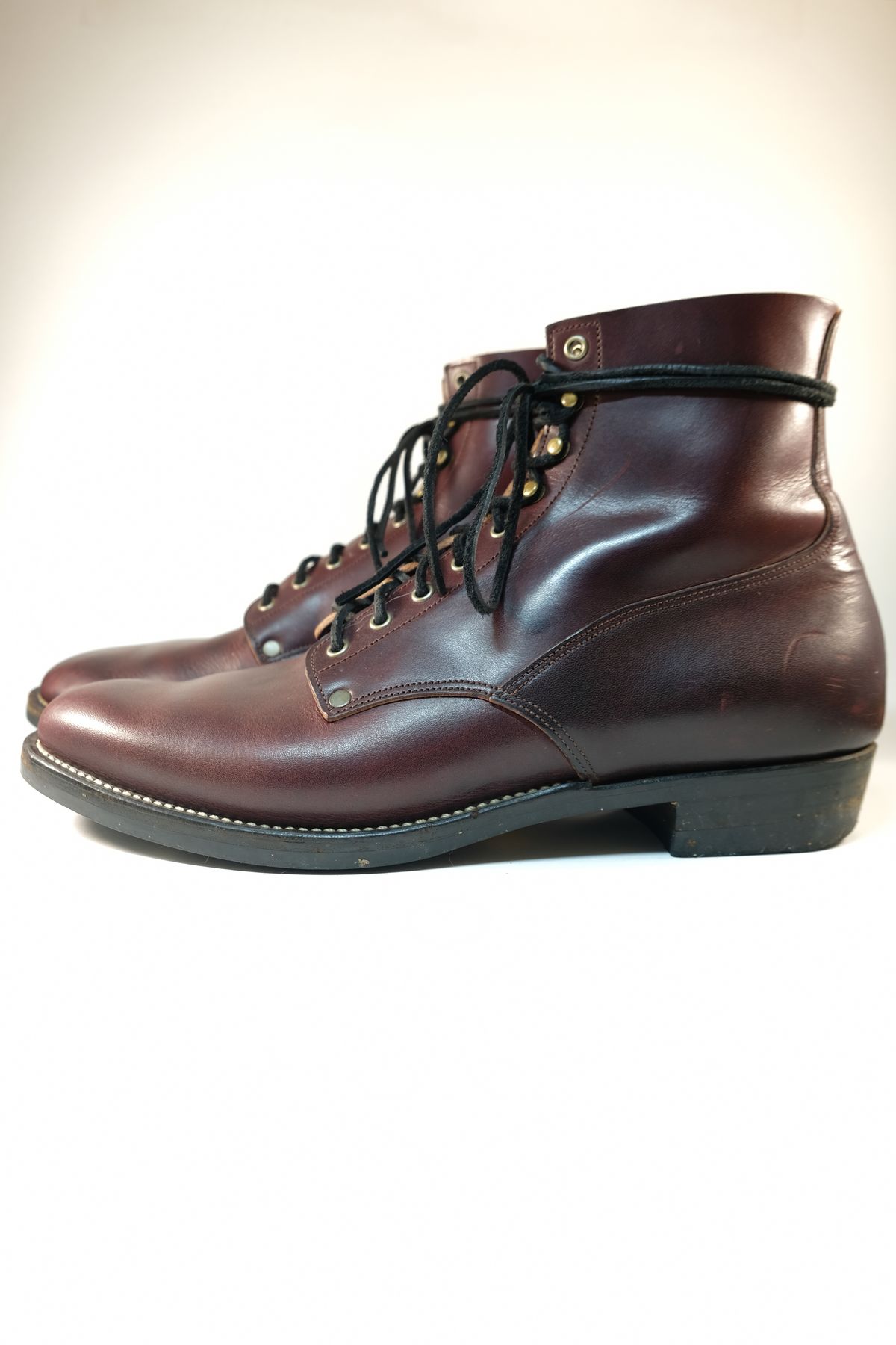Photo by morosoleatherworks on November 4, 2025 of the NF Bootmaker Fritz Boot in Wickett & Craig Burgundy Burnt Harness.
