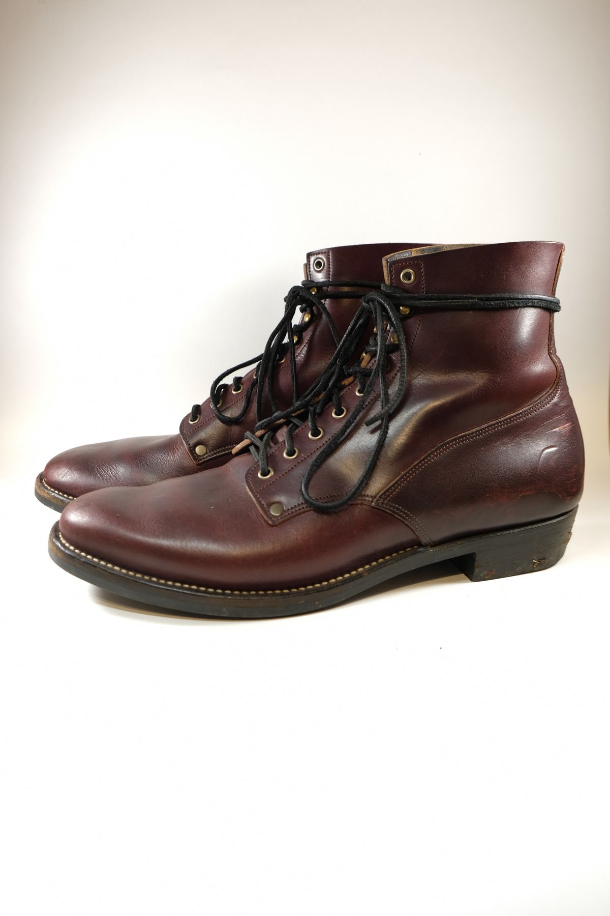Photo by morosoleatherworks on December 5, 2025 of the NF Bootmaker Fritz Boot in Wickett & Craig Burgundy Burnt Harness.