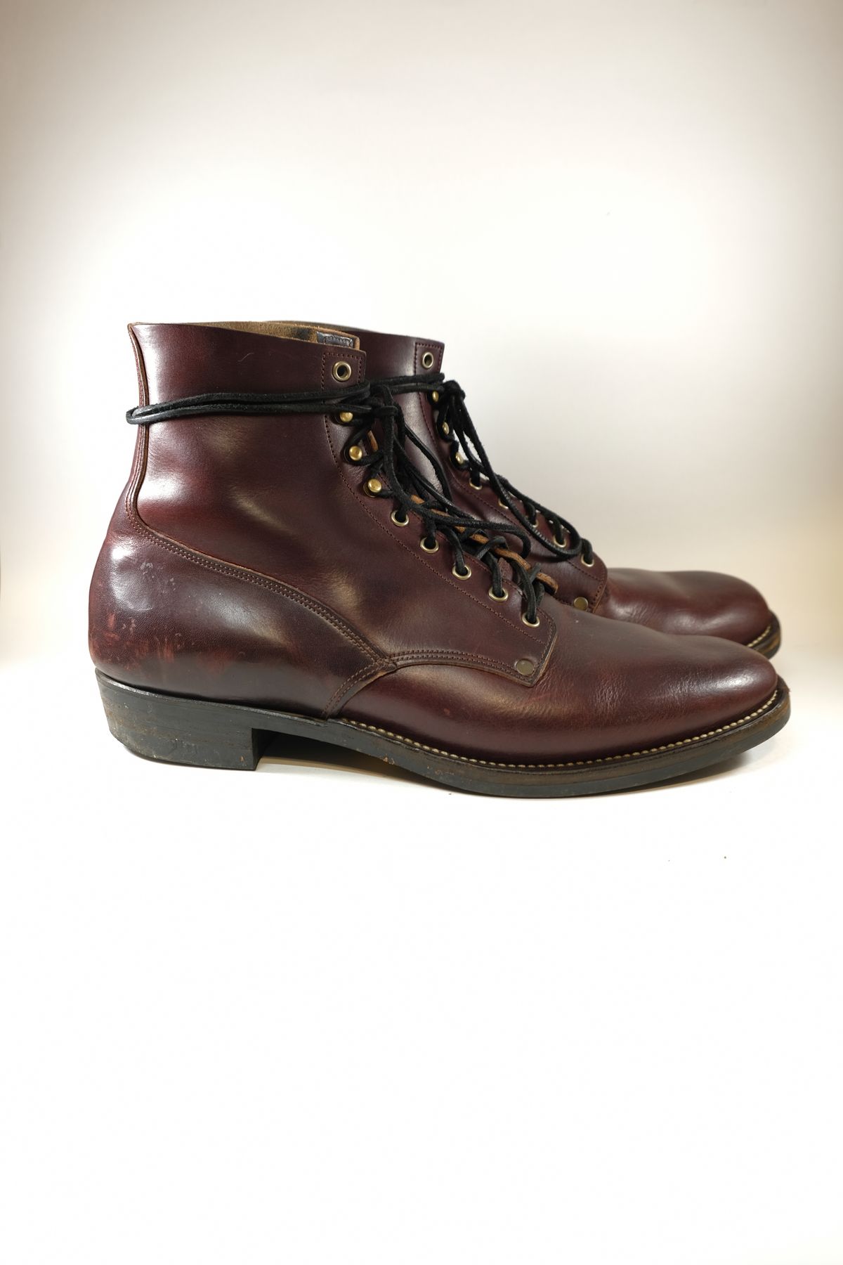 Photo by morosoleatherworks on December 5, 2025 of the NF Bootmaker Fritz Boot in Wickett & Craig Burgundy Burnt Harness.