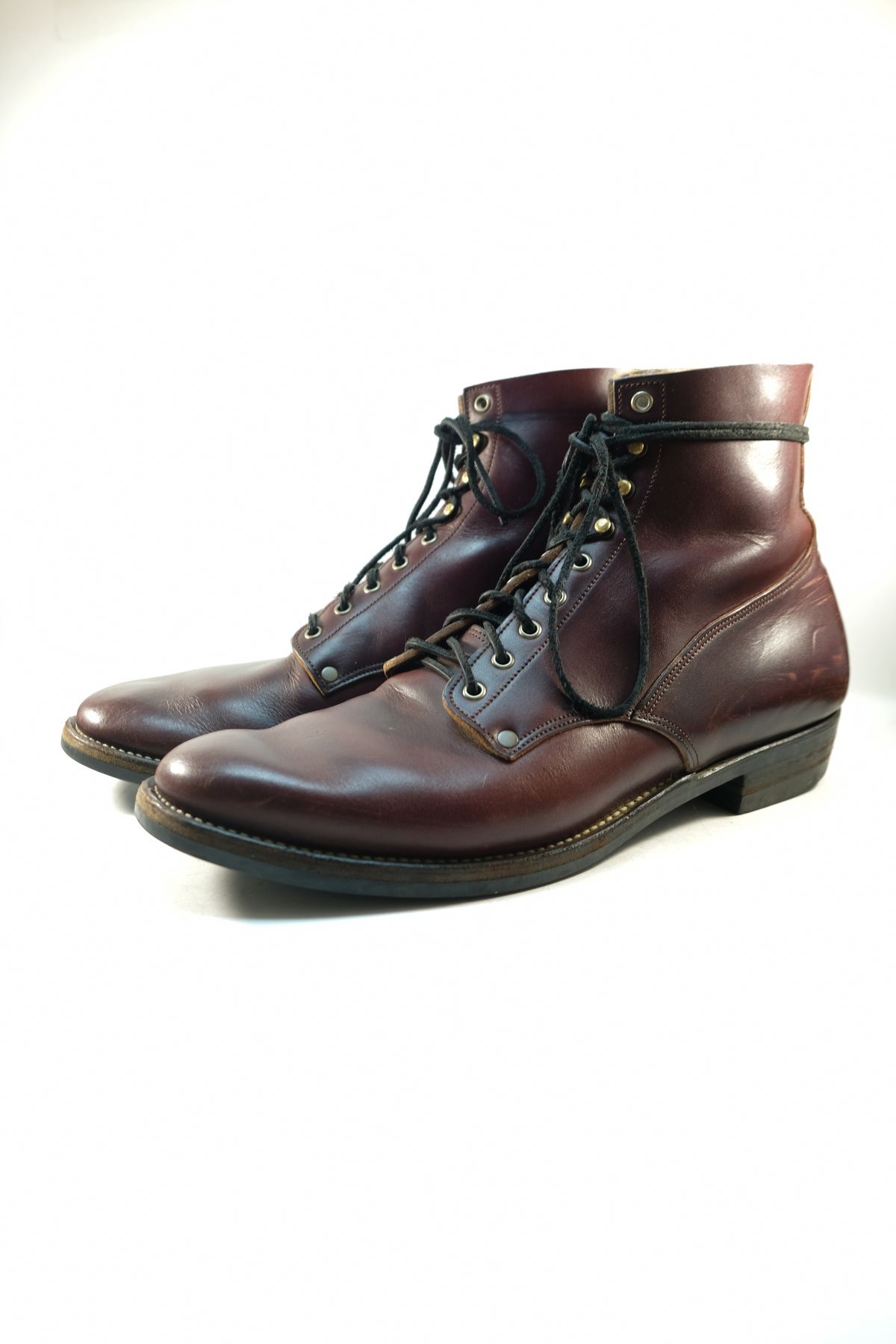 Photo by morosoleatherworks on April 4, 2026 of the NF Bootmaker Fritz Boot in Wickett & Craig Burgundy Burnt Harness.