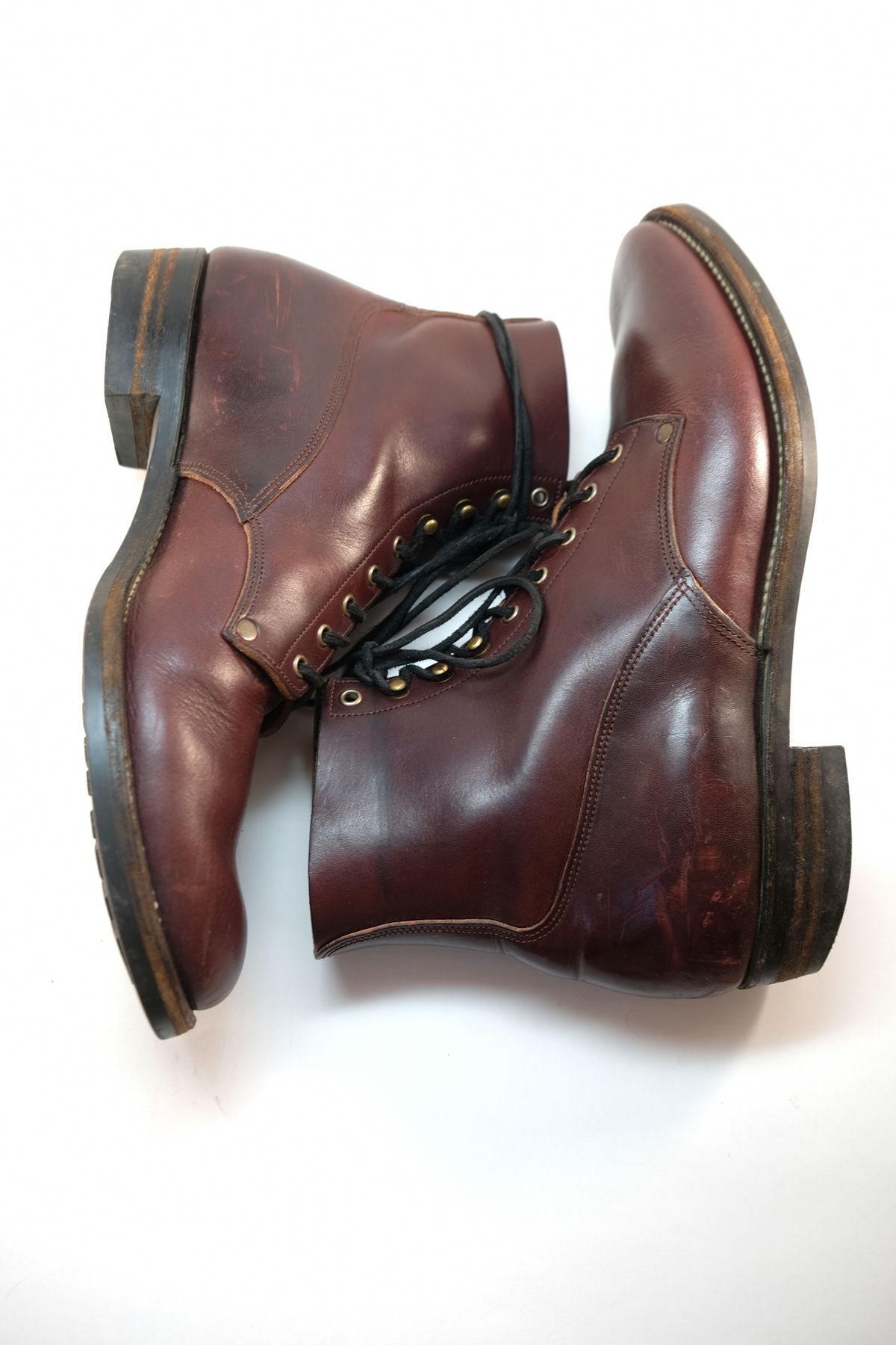 Photo by morosoleatherworks on April 4, 2026 of the NF Bootmaker Fritz Boot in Wickett & Craig Burgundy Burnt Harness.