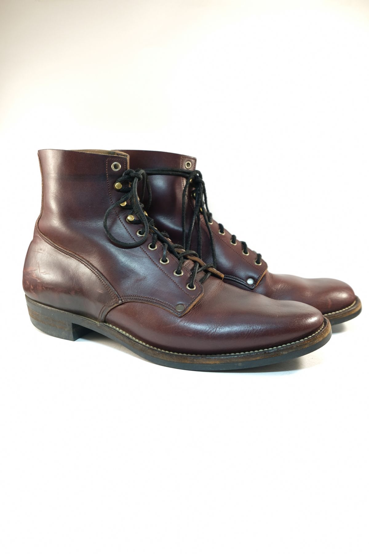 Photo by morosoleatherworks on April 4, 2026 of the NF Bootmaker Fritz Boot in Wickett & Craig Burgundy Burnt Harness.