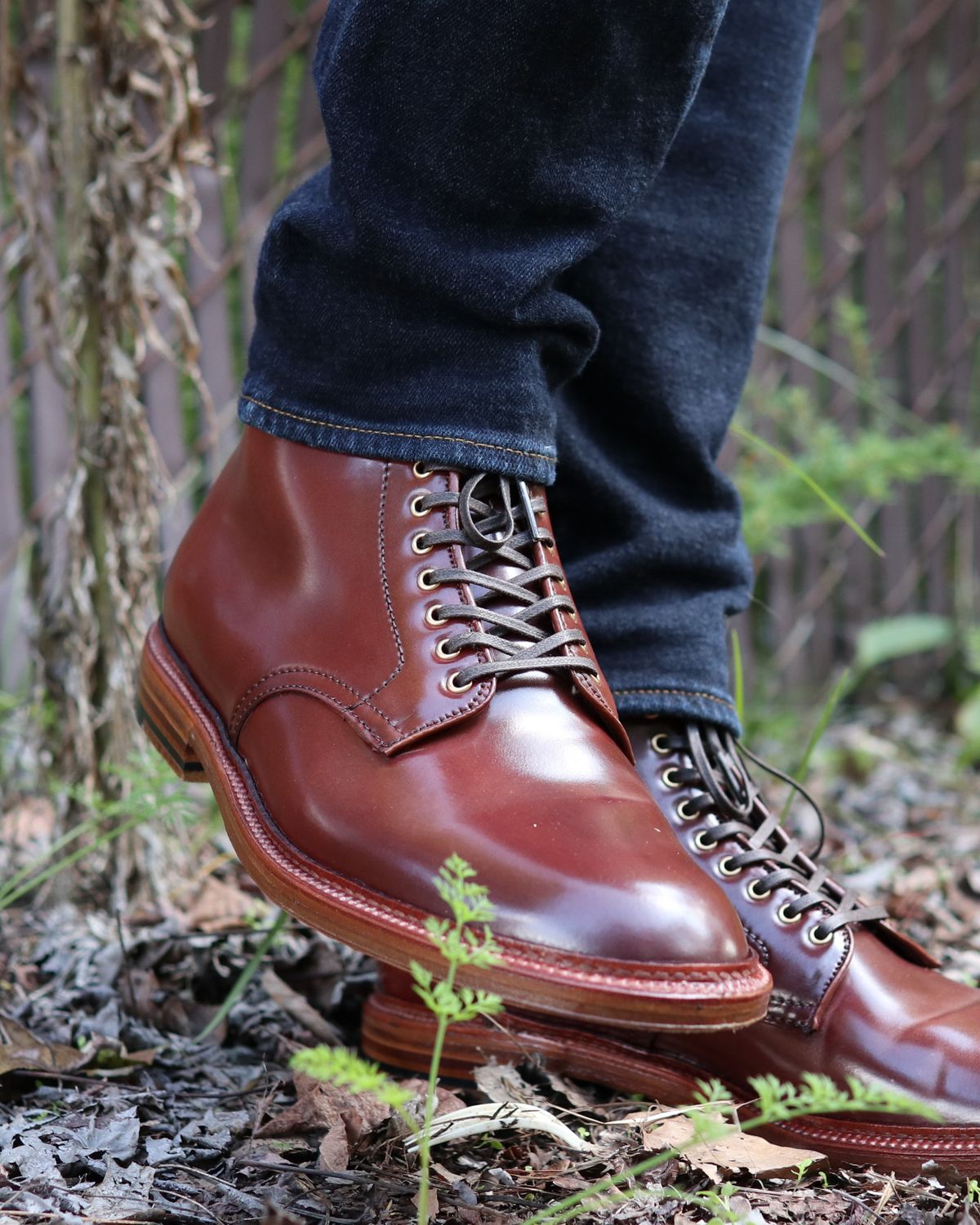 Photo by shaking.boots on October 3, 2024 of the Alden Plain Toe Boot in Horween Color 2 Shell Cordovan.