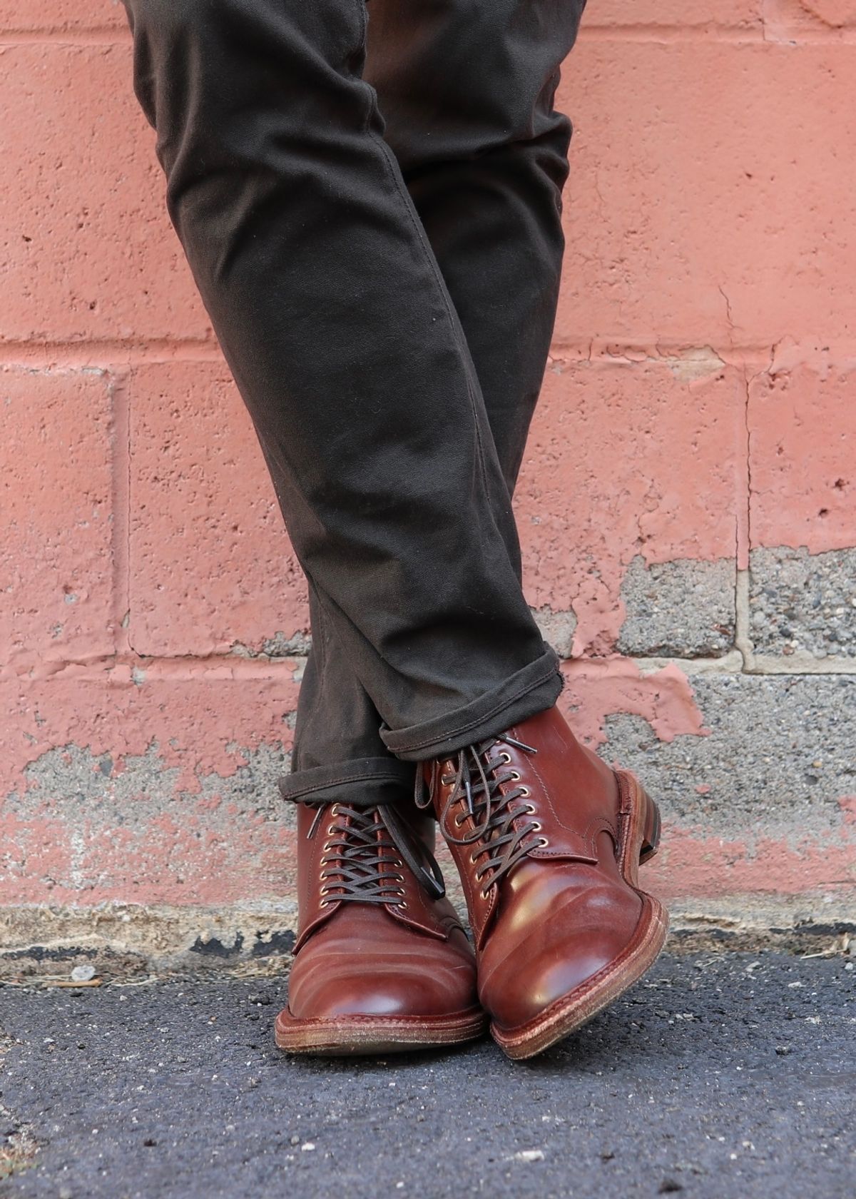 Photo by shaking.boots on November 5, 2024 of the Alden Plain Toe Boot in Horween Color 2 Shell Cordovan.