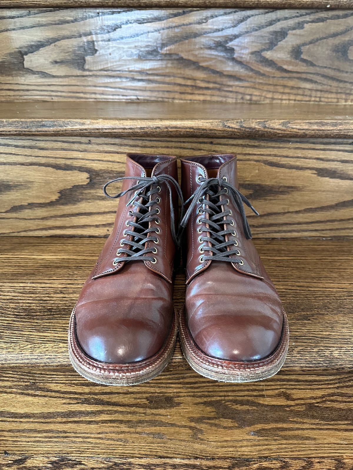 Photo by shaking.boots on December 5, 2024 of the Alden Plain Toe Boot in Horween Color 2 Shell Cordovan.