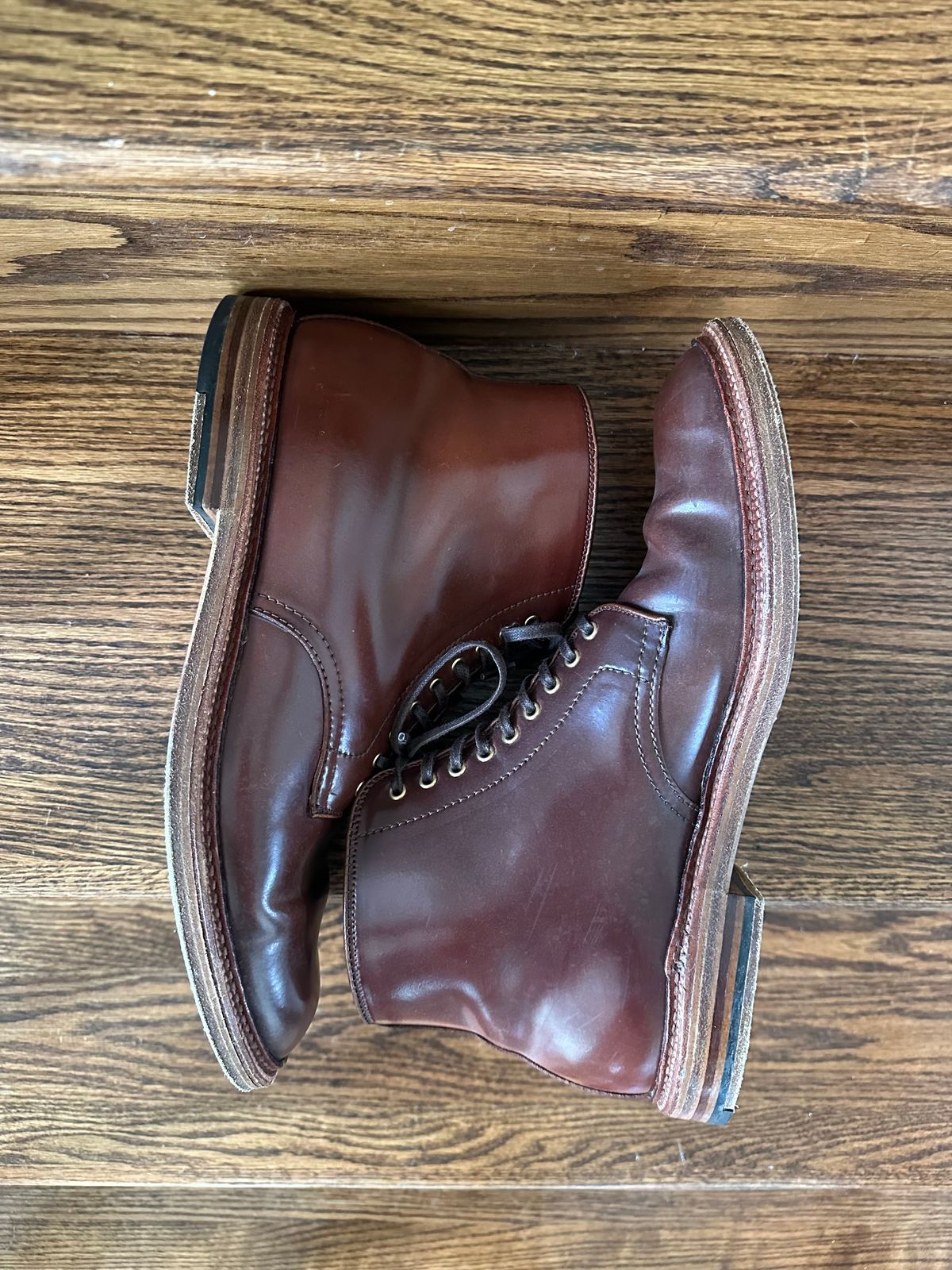 Photo by shaking.boots on December 5, 2024 of the Alden Plain Toe Boot in Horween Color 2 Shell Cordovan.