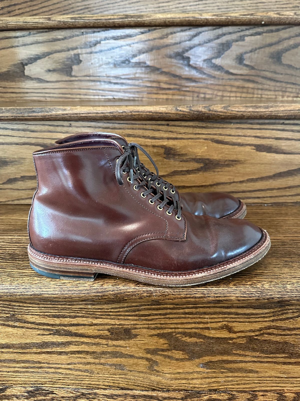 Photo by shaking.boots on December 5, 2024 of the Alden Plain Toe Boot in Horween Color 2 Shell Cordovan.