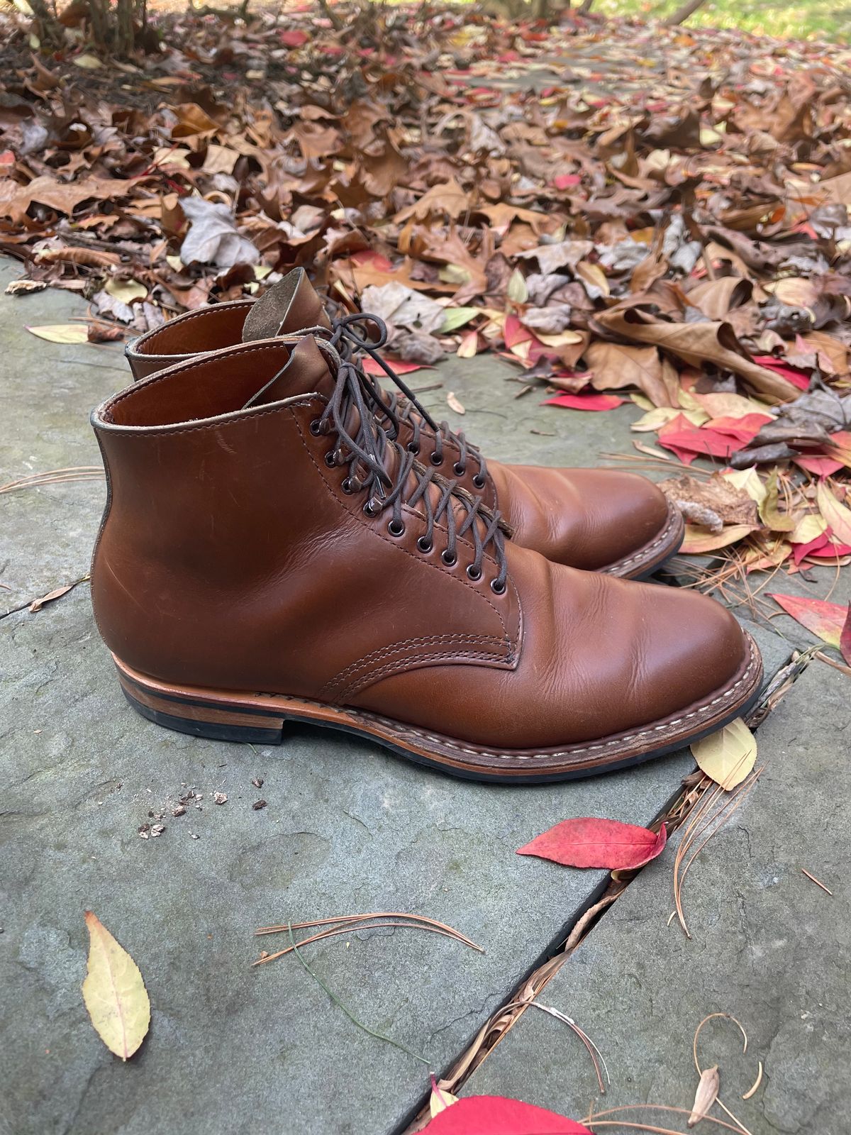 Photo by shaking.boots on December 5, 2022 of the White's Stevens (Plain Toe) in Horween British Tan Chromexcel.