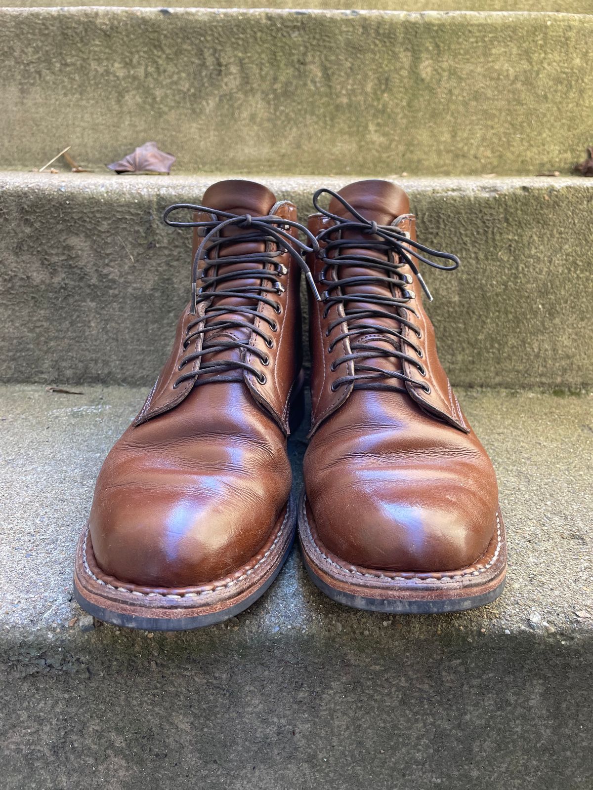 Photo by shaking.boots on February 3, 2023 of the White's Stevens (Plain Toe) in Horween British Tan Chromexcel.