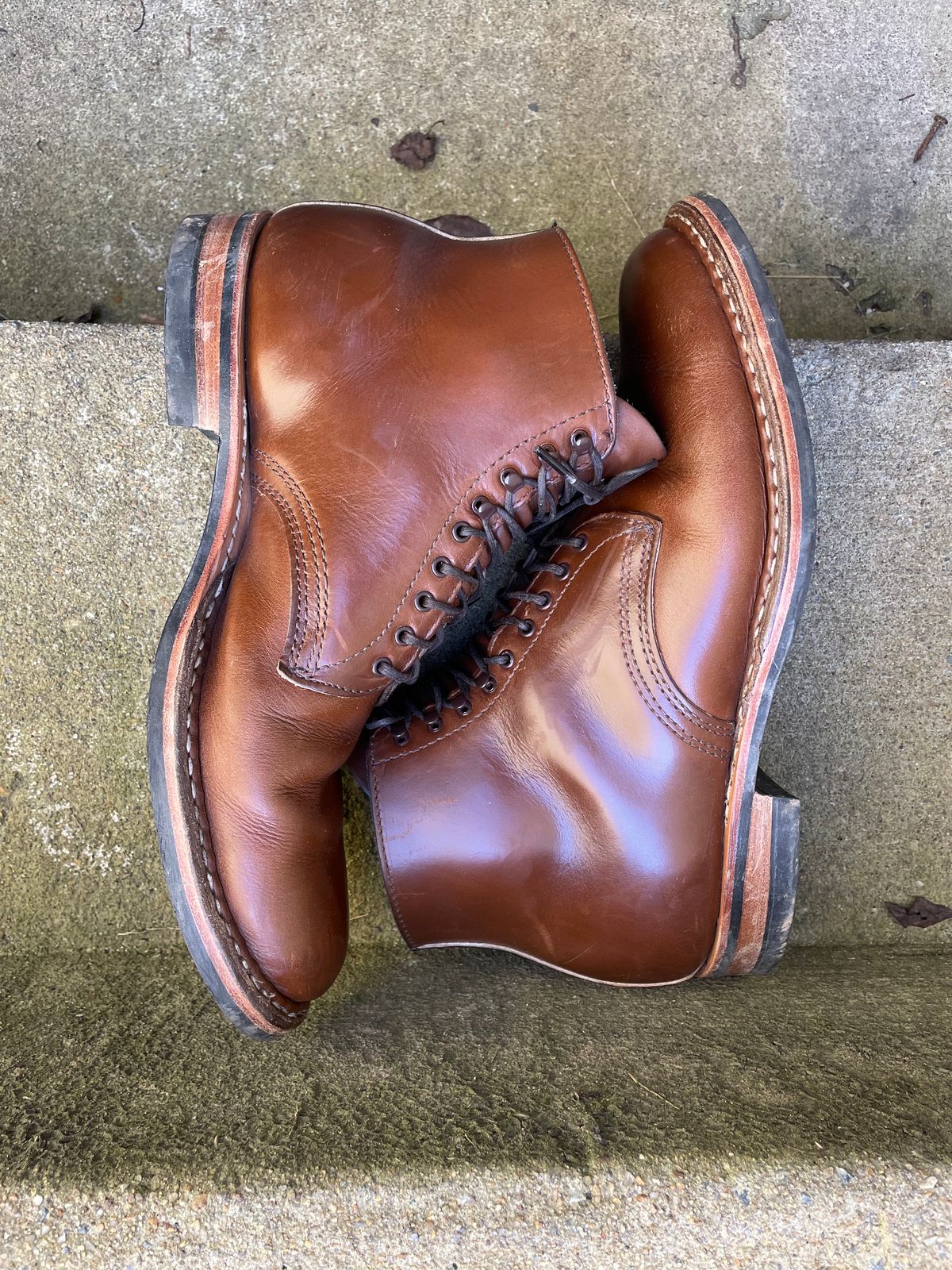 Photo by shaking.boots on February 3, 2023 of the White's Stevens (Plain Toe) in Horween British Tan Chromexcel.